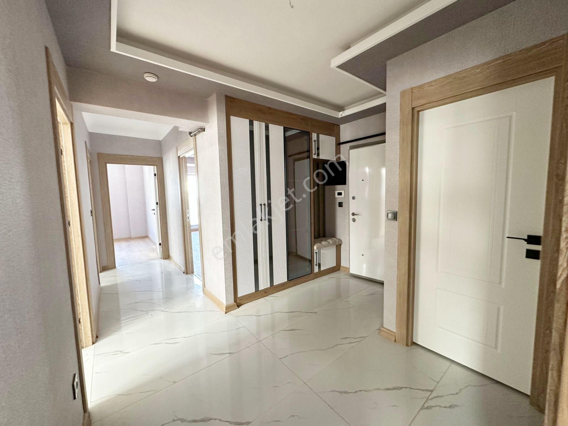 M.k.mh'de ! Güncel Fiyatlı ! 3+1 1.kat Konumun'da Satılık Daire - Görsel 25