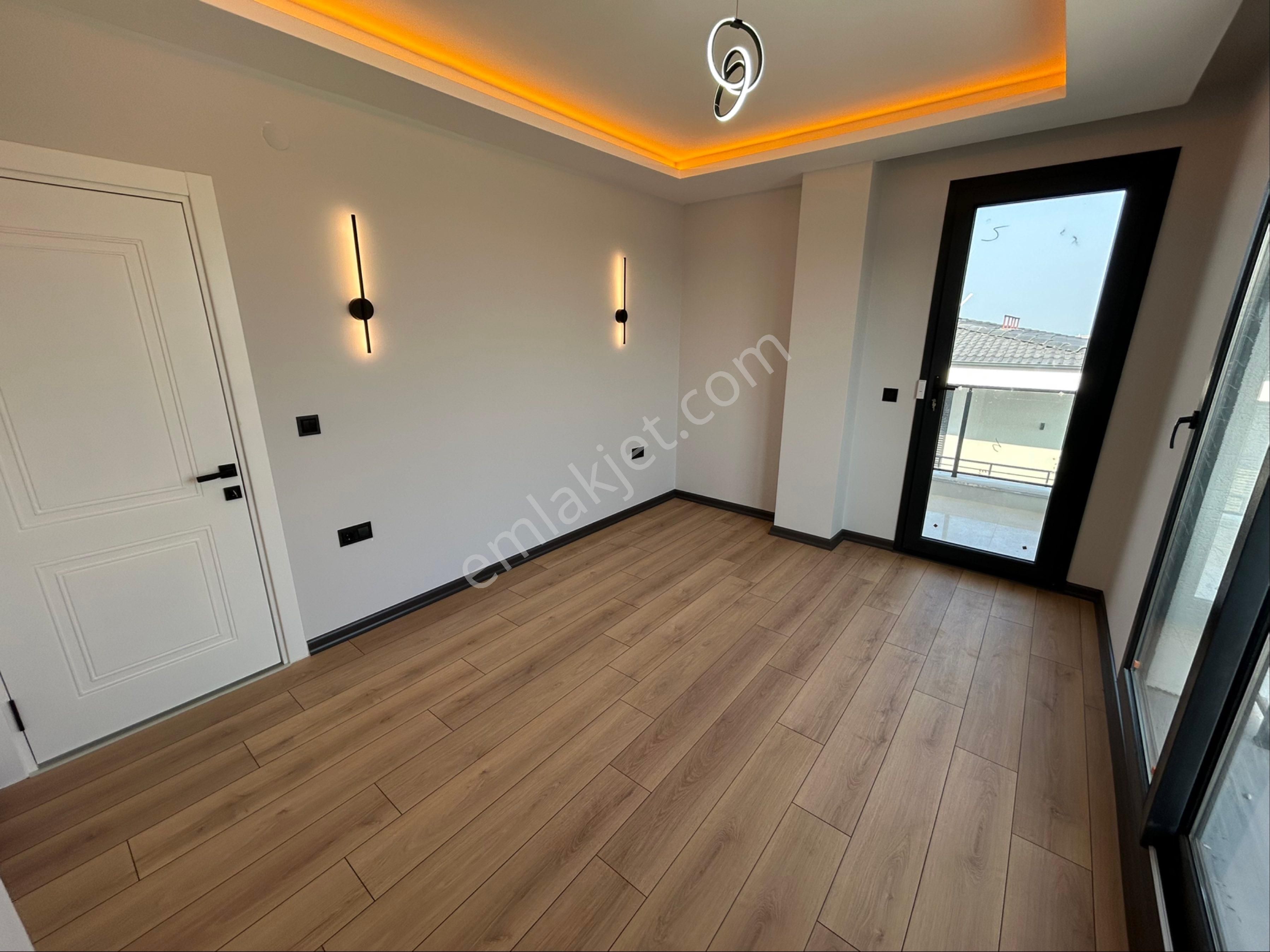 Didim Hisarda Geniş Bahçeli 3+1 Villa - Görsel 21