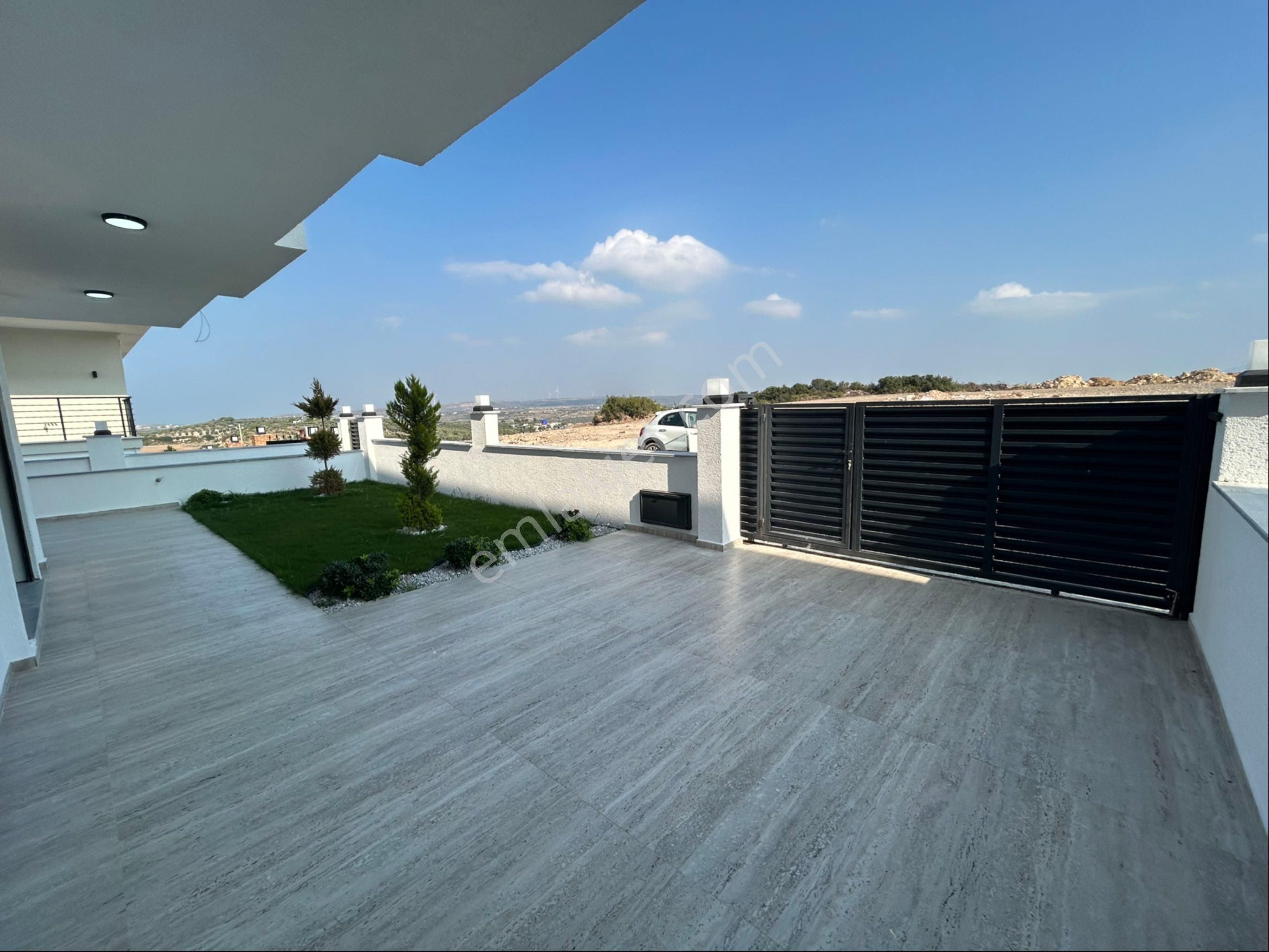 Didim Hisarda Geniş Bahçeli 3+1 Villa - Görsel 4