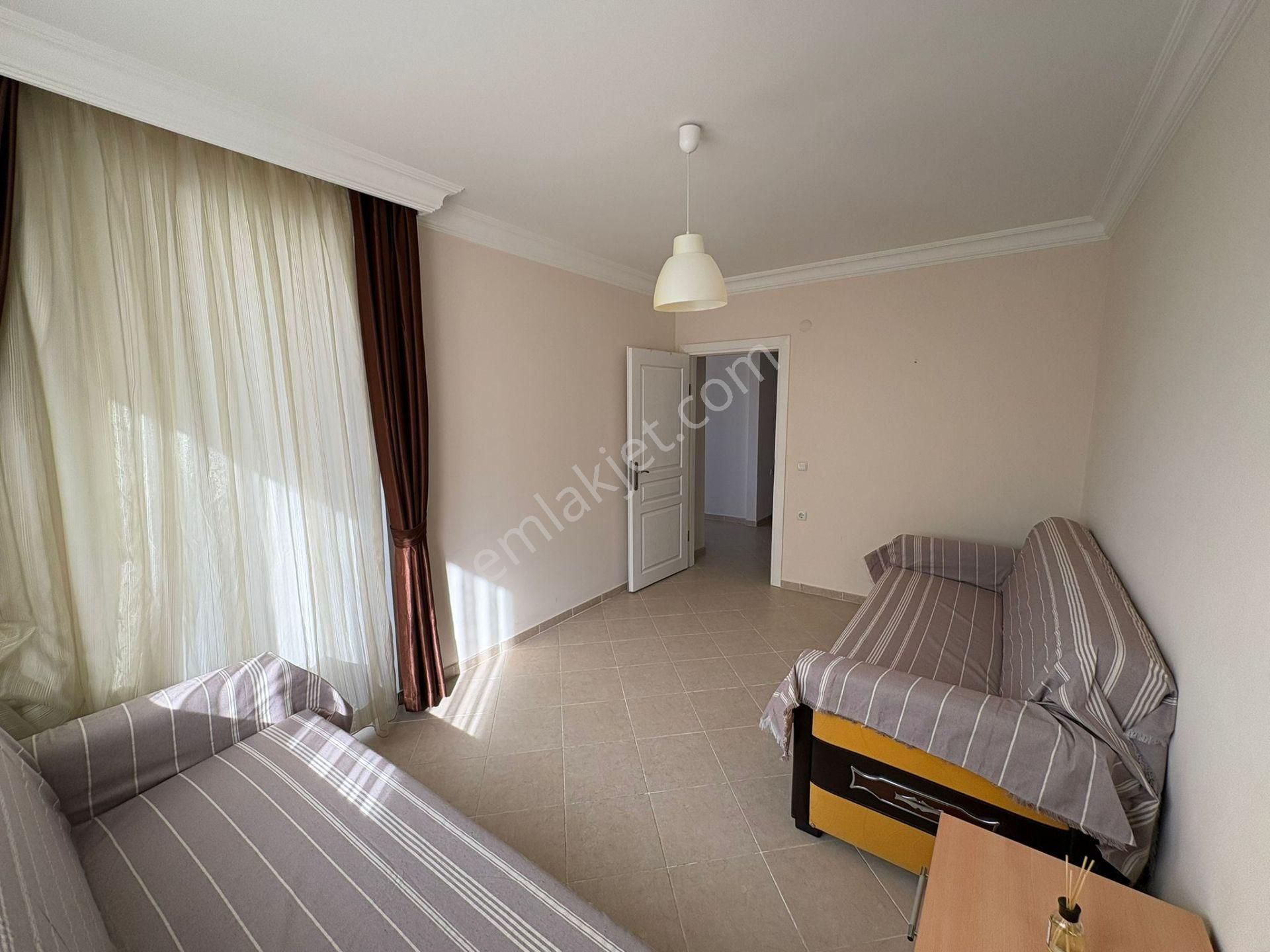 Alanya Mahmutlar'da Deniz Manzaralı Satılık Eşyalı 2+1 Daire - Görsel 14