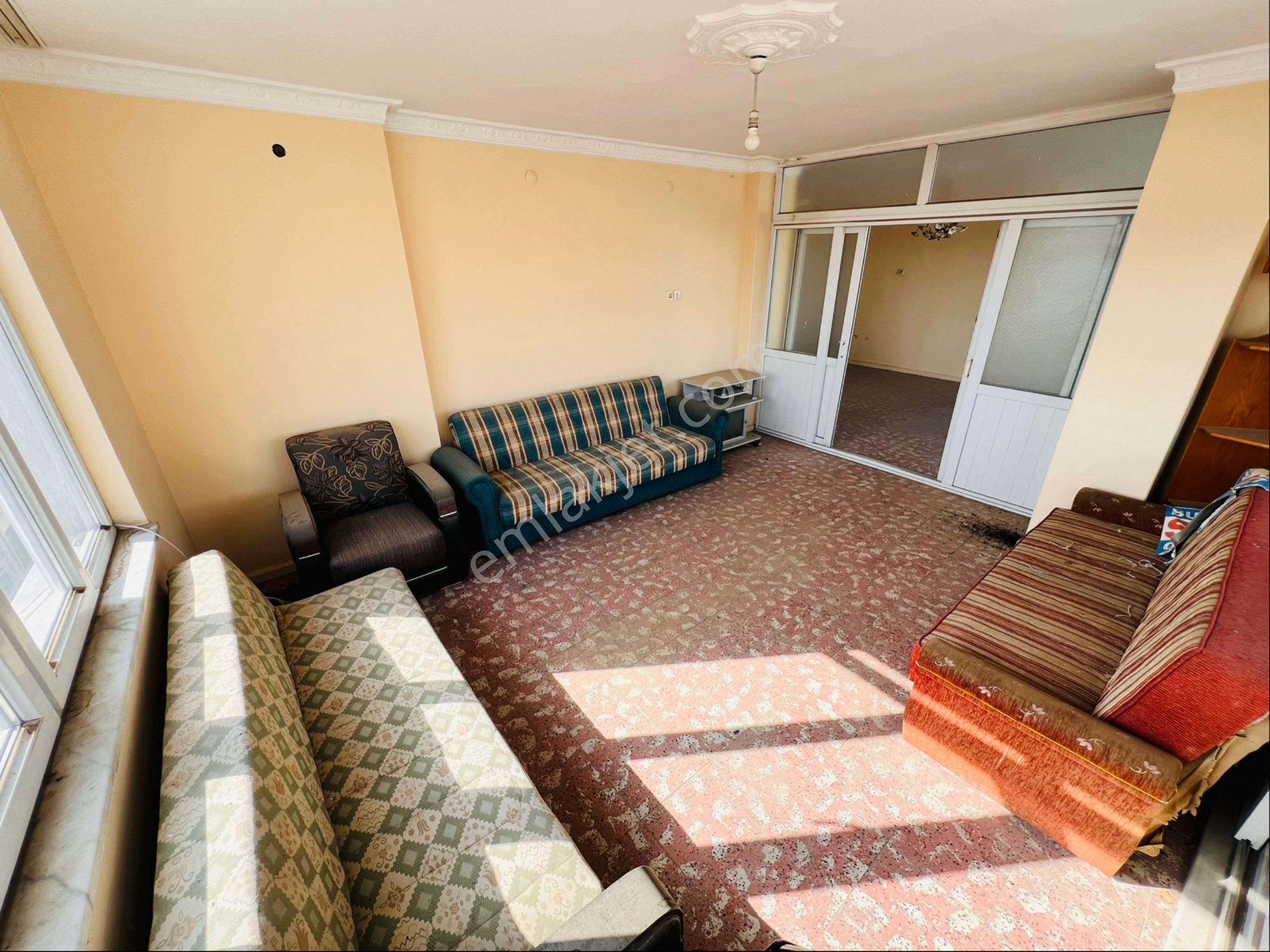 Çarşı Merkezde Satılık 3+1 Daire Köşebaşı - Görsel 5