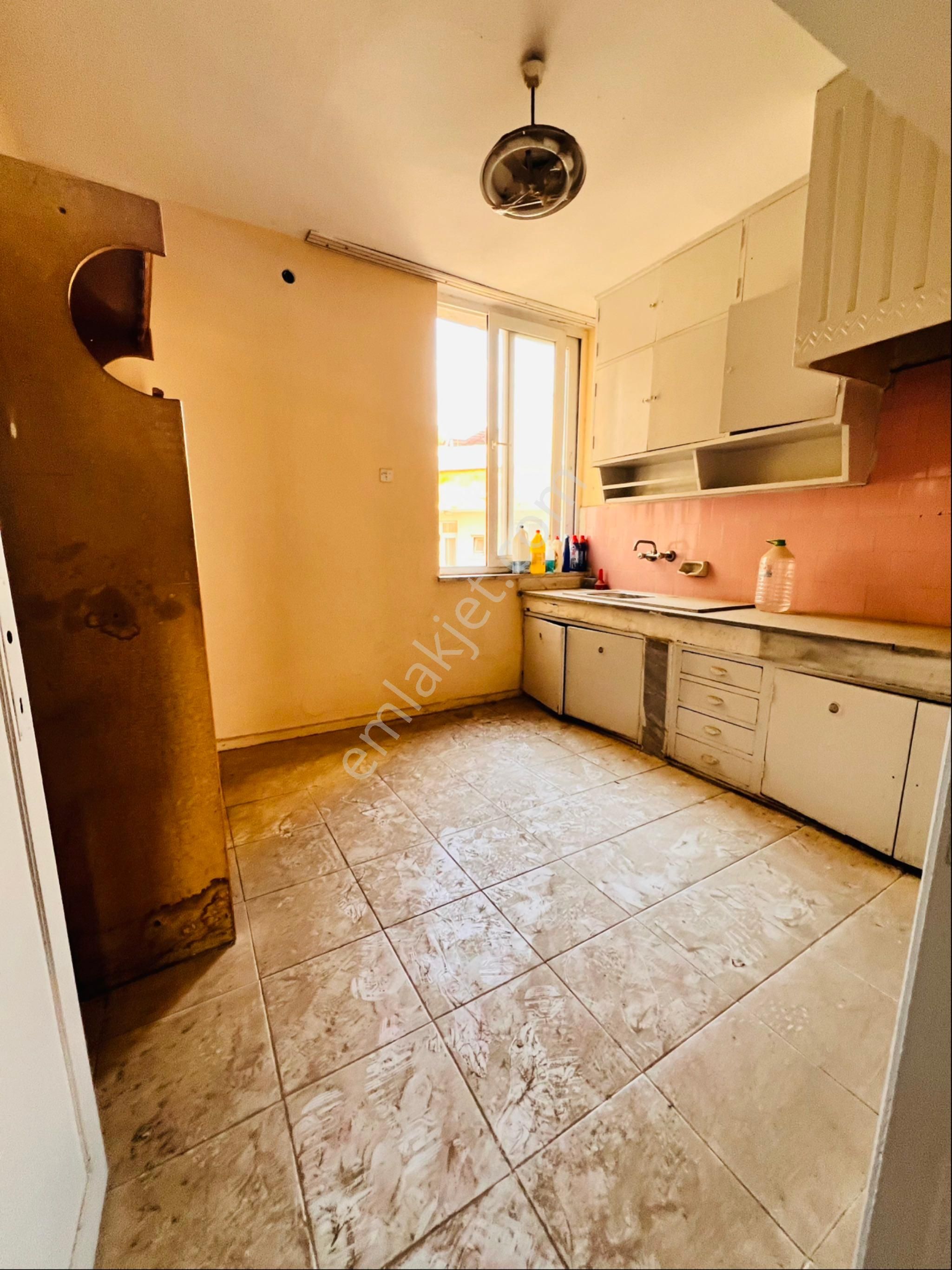 Çarşı Merkezde Satılık 3+1 Daire Köşebaşı - Görsel 16