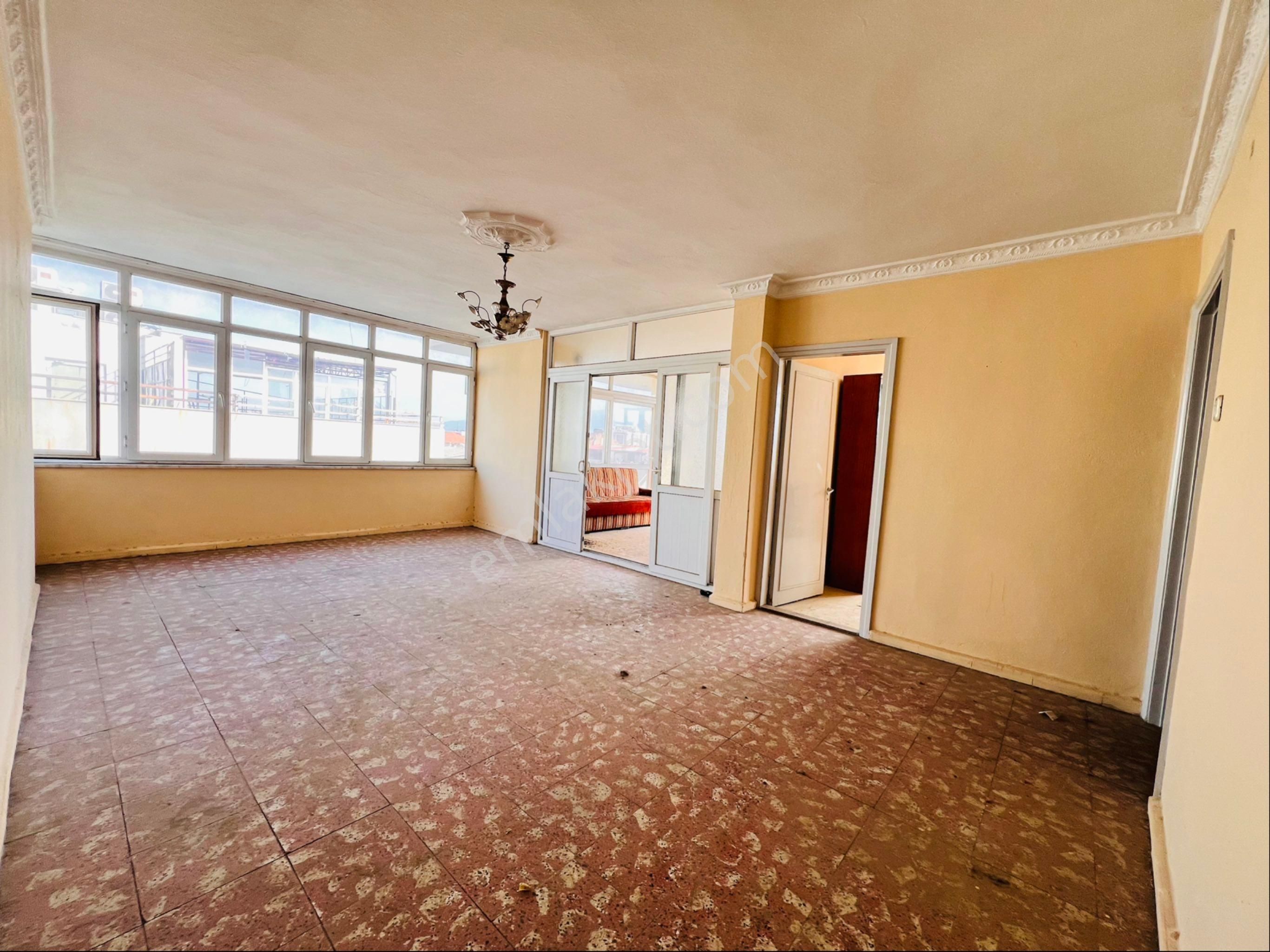 Çarşı Merkezde Satılık 3+1 Daire Köşebaşı - Görsel 10