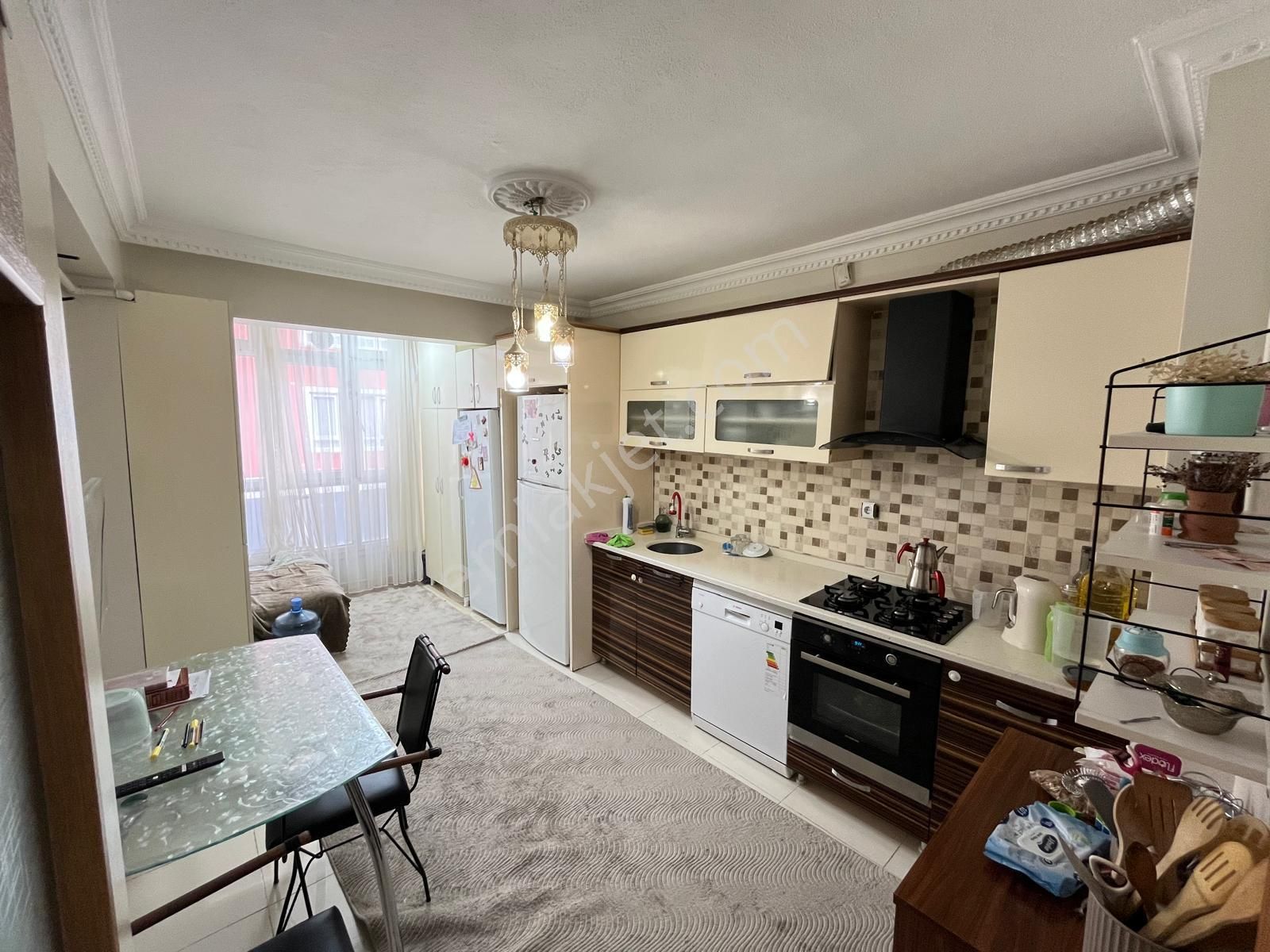 Mamak - Başak Mahallesinde Full+full Yapılı 3+1 Satılık Fırsat Dairesi !!!