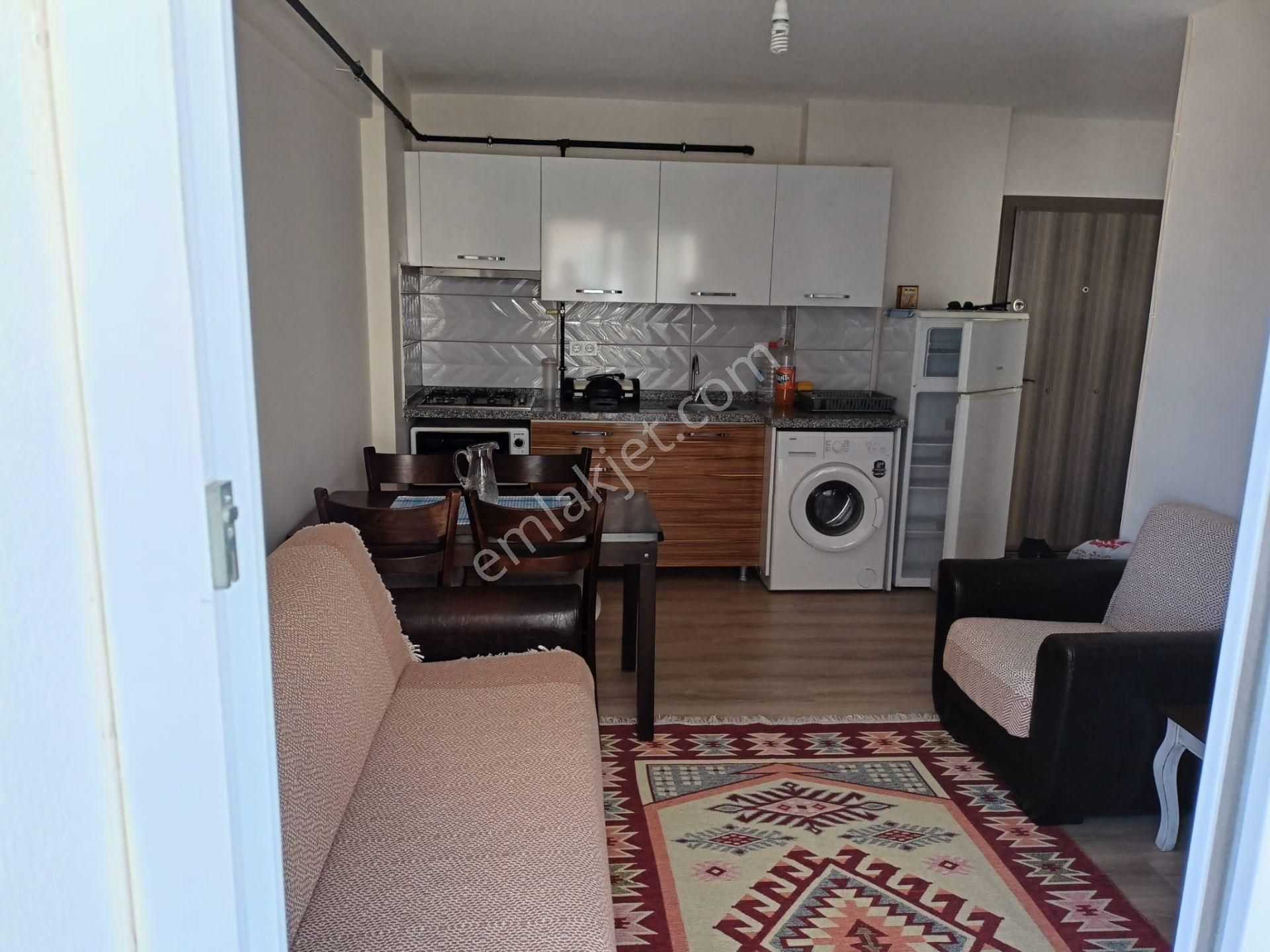 Satılık Hazır Kiracılı 1+1 Daire - Görsel 2