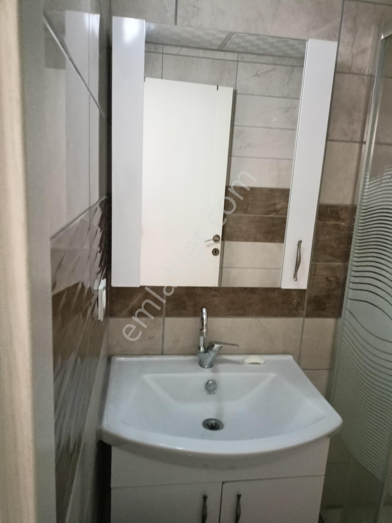 Satılık Hazır Kiracılı 1+1 Daire - Görsel 4