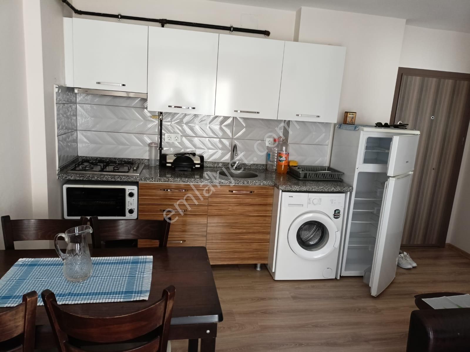 Satılık Hazır Kiracılı 1+1 Daire