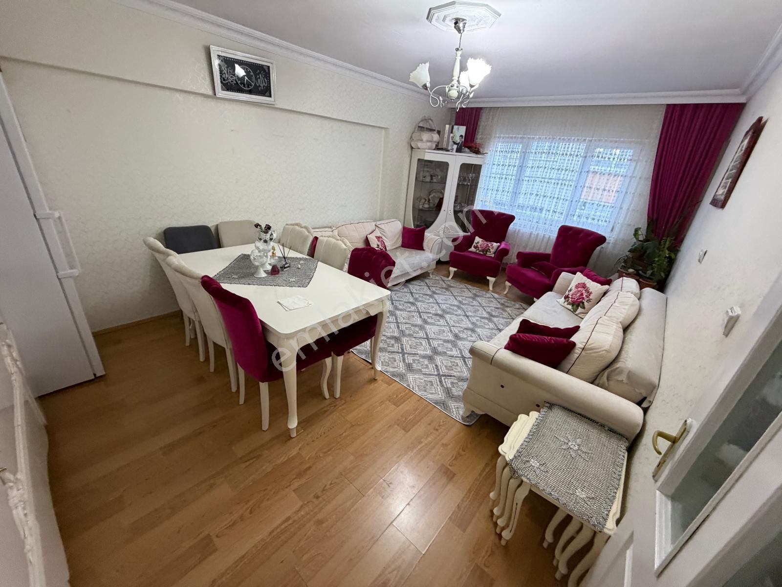 Koza Emlak'tan Pınarbaşı Mahalesinde Cadde Üzerinde Asansörlü Ara Katta Genç Bina Da 3+1 Daireee - Görsel 9