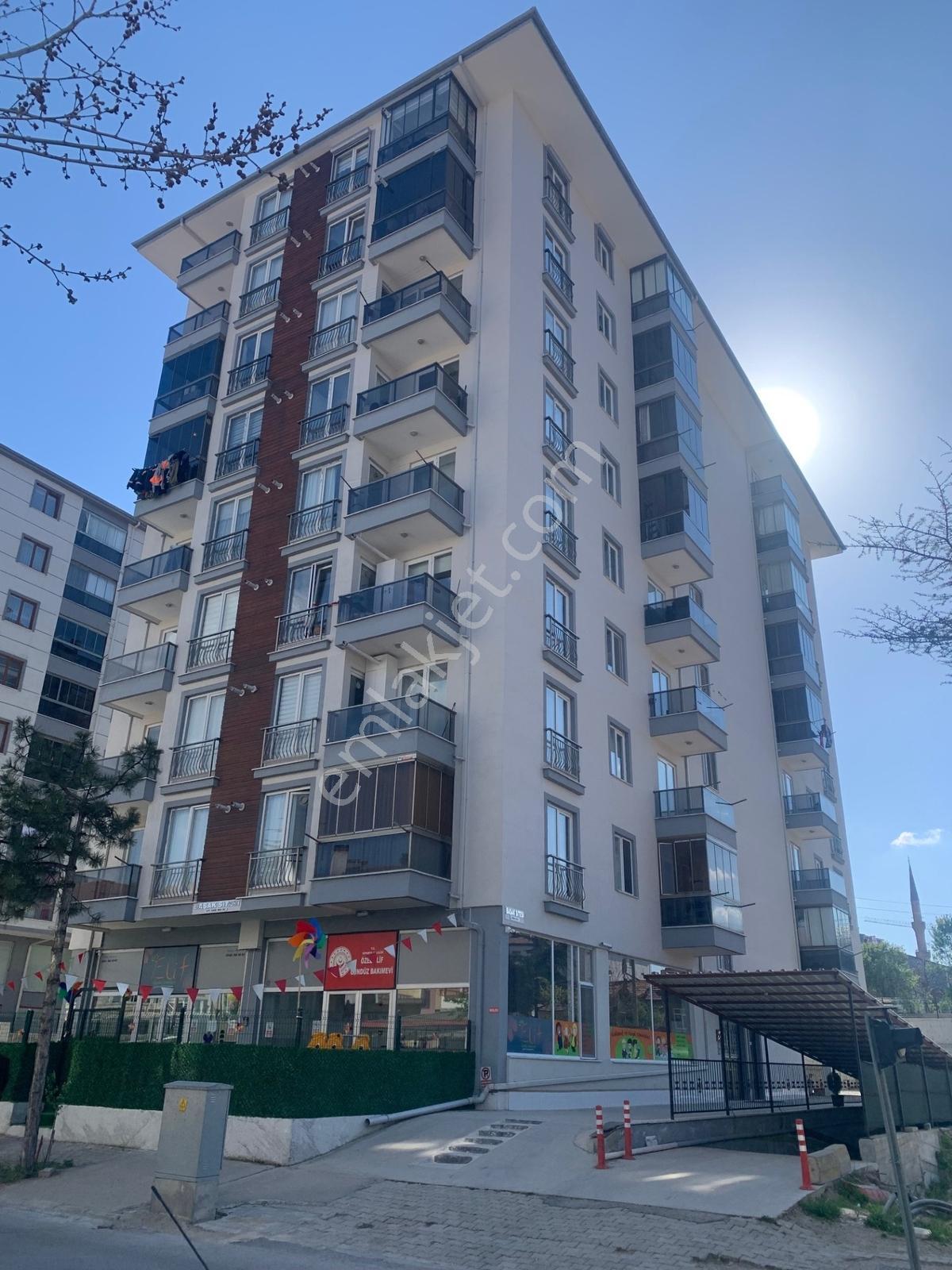 Gülistan'da Satılık 2+1 Daire, 95m² Brüt, 73m² Net Kullanım Alan - Görsel 40