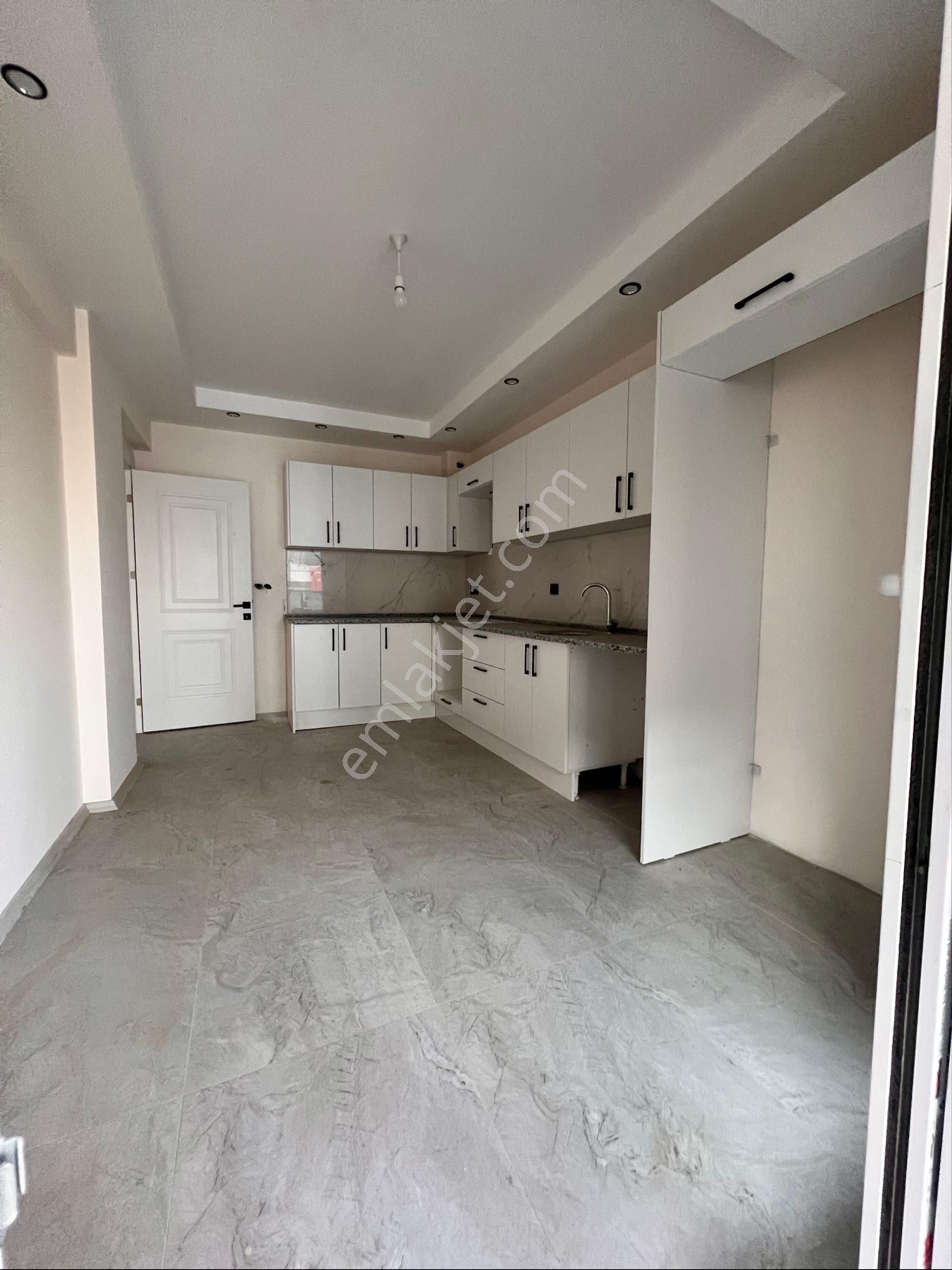 Çarşıda Sıfır Satılık Daire - Görsel 8