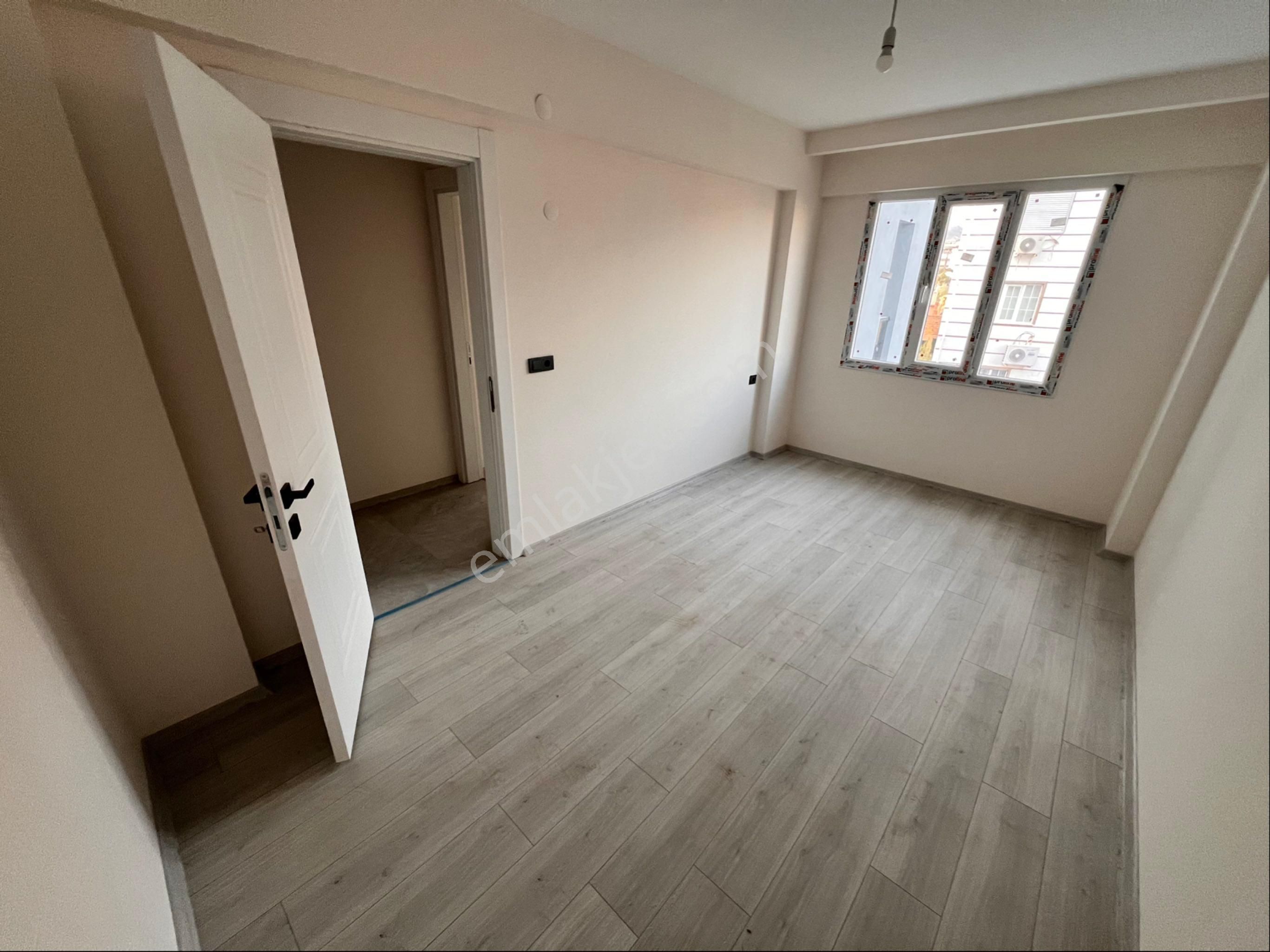 Çarşıda Sıfır Satılık Daire - Görsel 7