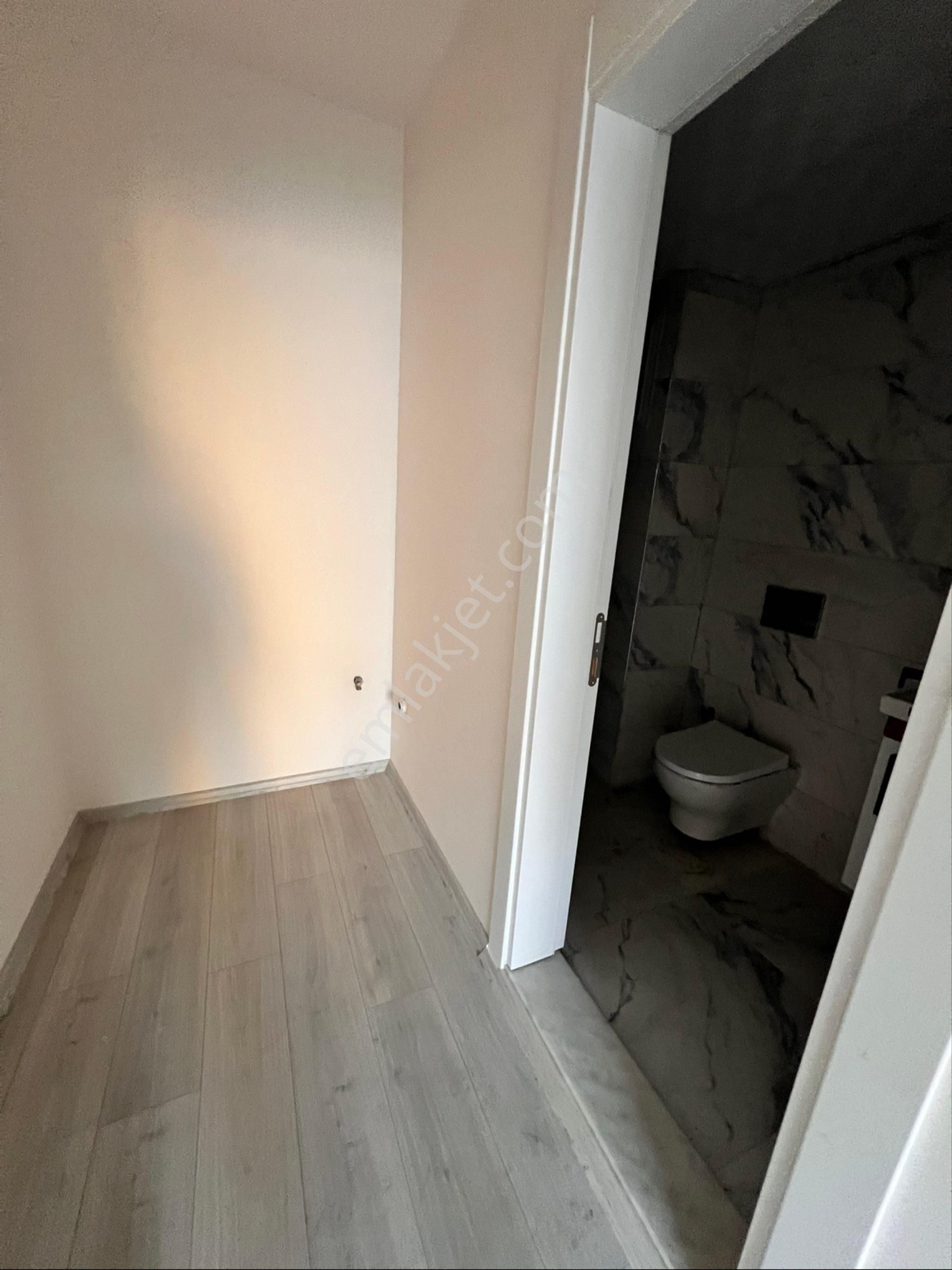 Çarşıda Sıfır Satılık Daire - Görsel 14