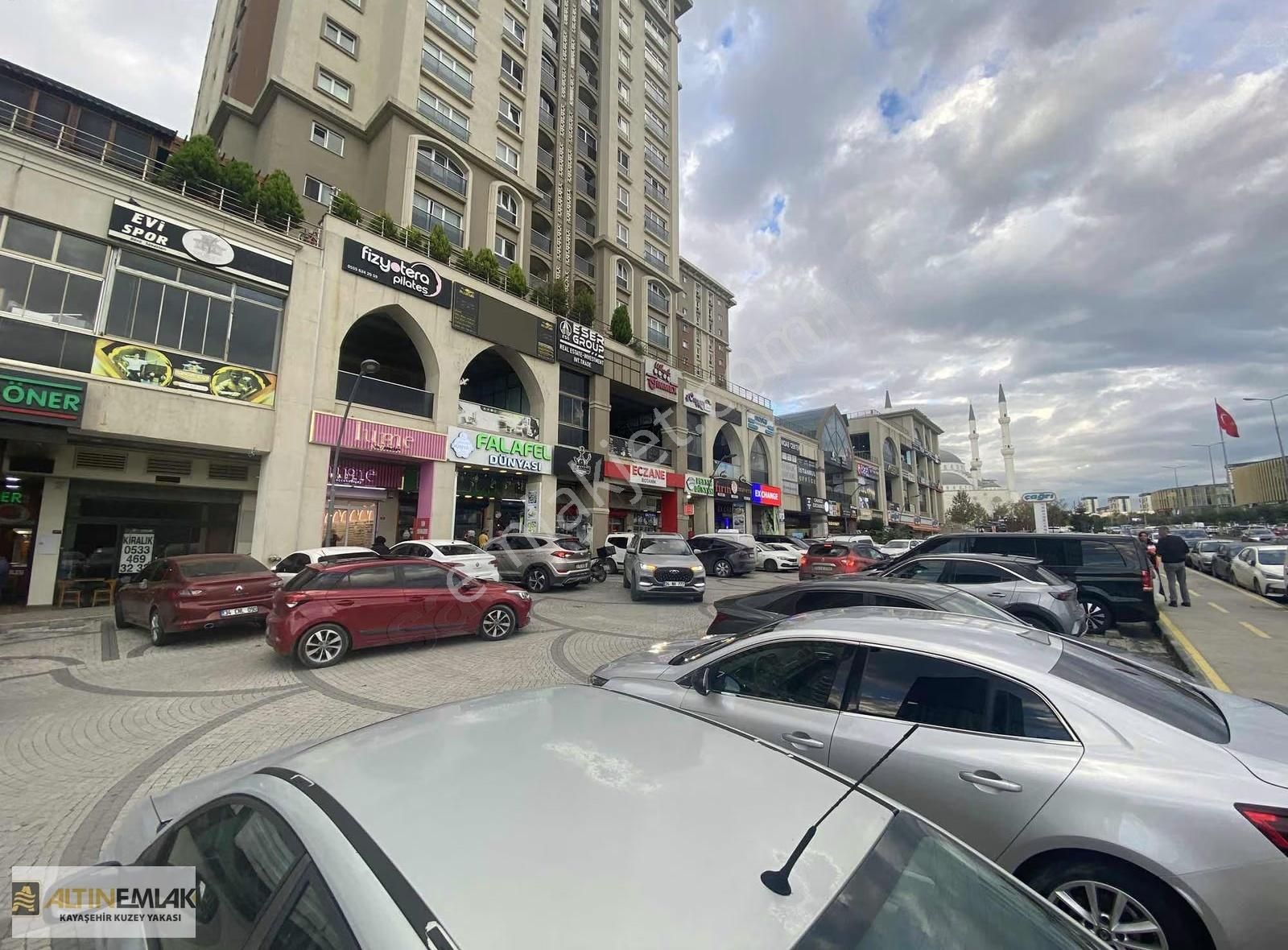 Park Mavera 1 Ana Caddede Kiralık 410 M2 Dükkan - Görsel 2