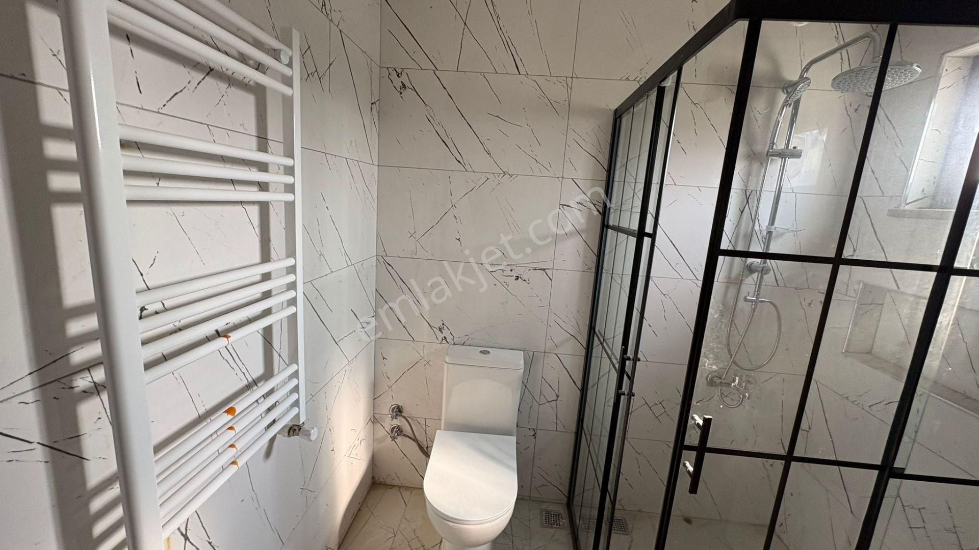 Ayvacık Çanakkalede Yeşillikler İçinde 1+1 Şirin Daire - Görsel 8