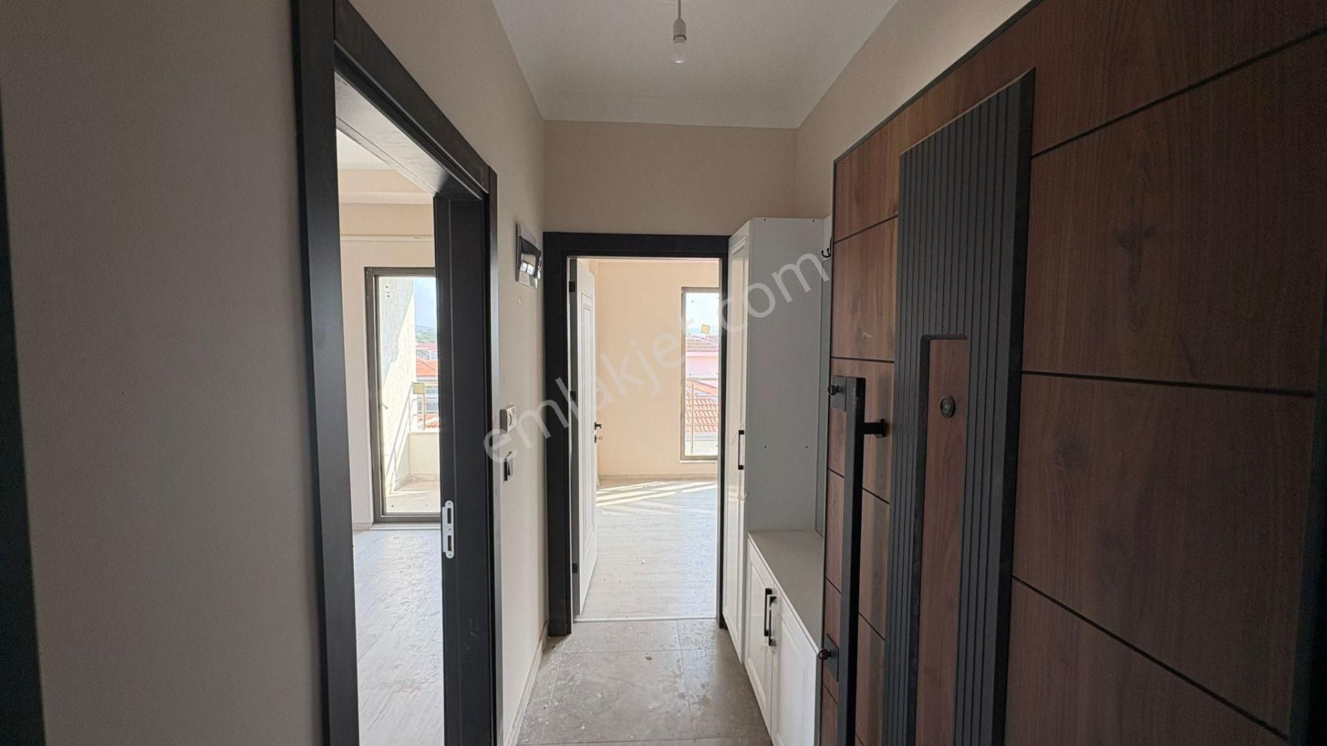 Ayvacık Çanakkalede Yeşillikler İçinde 1+1 Şirin Daire - Görsel 2