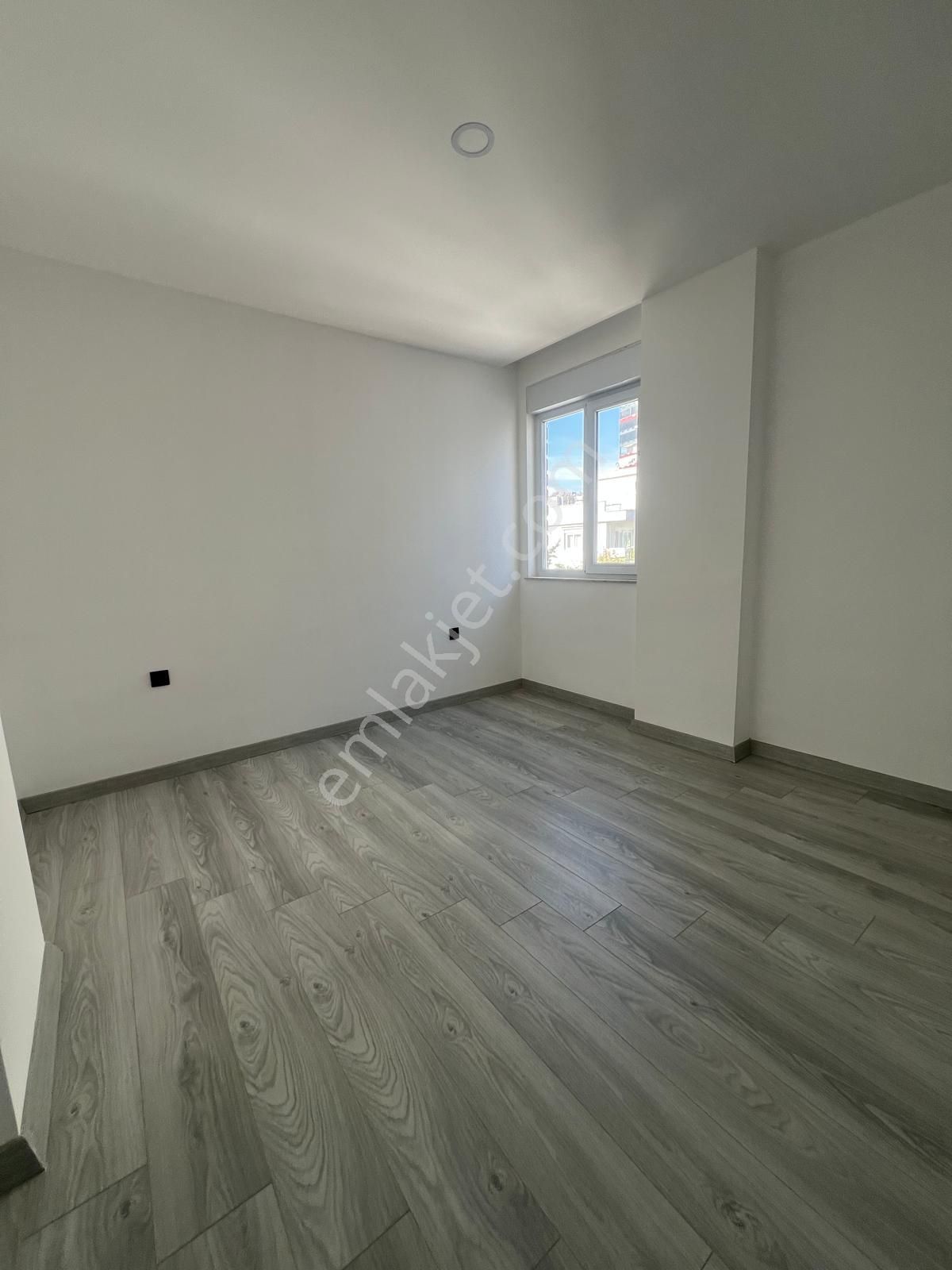 Aydogmuş'ta Ara Katta 2+1 Lüks Daire - Görsel 16