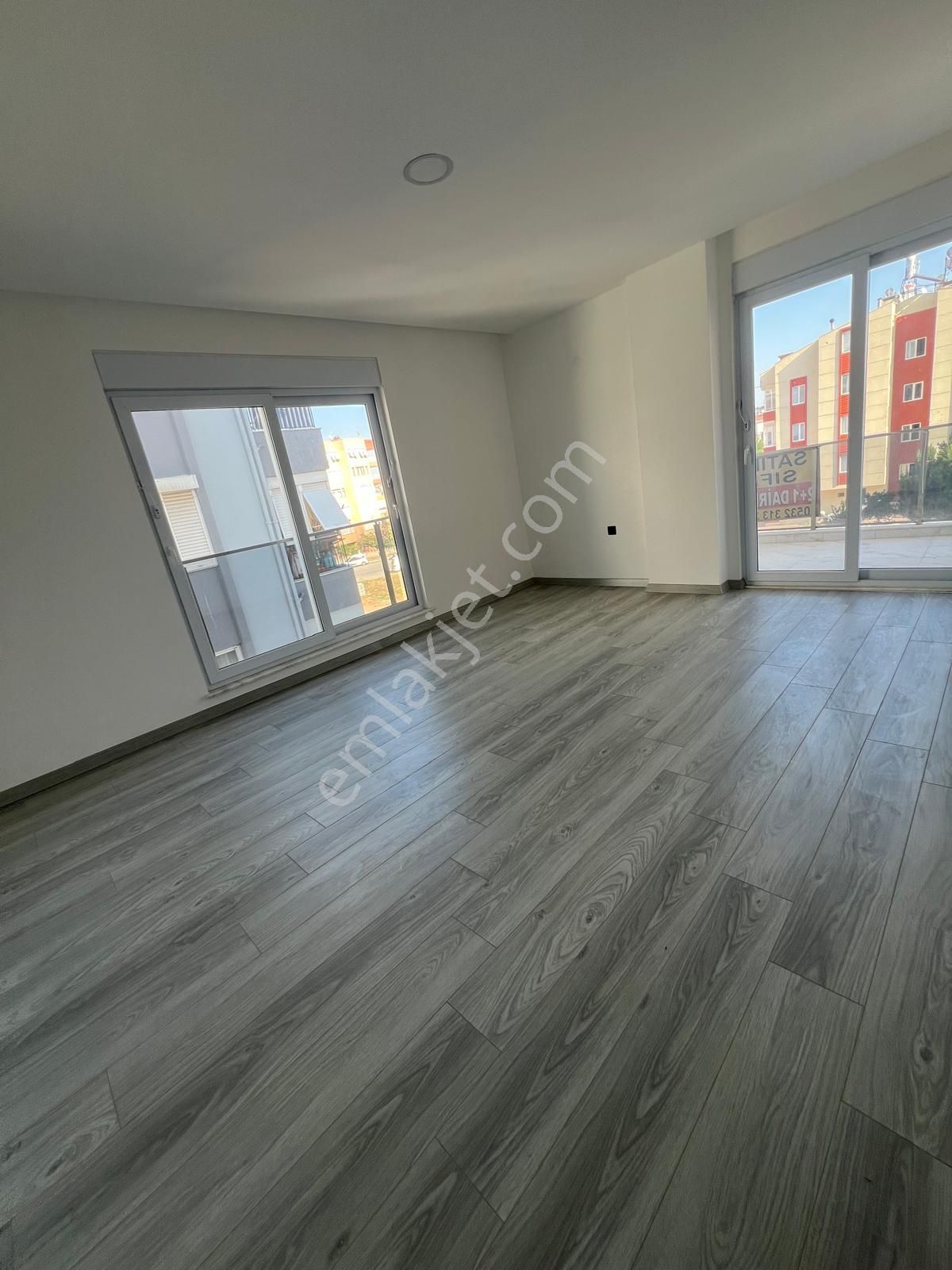Aydogmuş'ta Ara Katta 2+1 Lüks Daire - Görsel 15