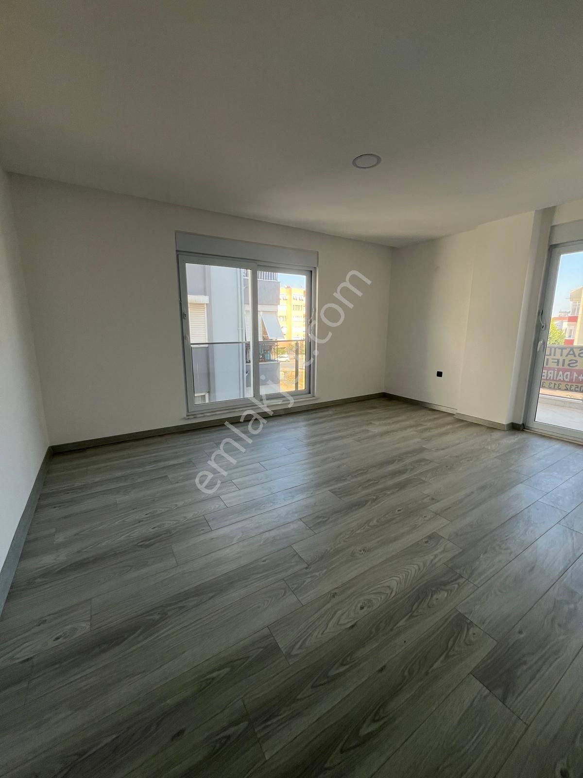 Aydogmuş'ta Ara Katta 2+1 Lüks Daire - Görsel 13
