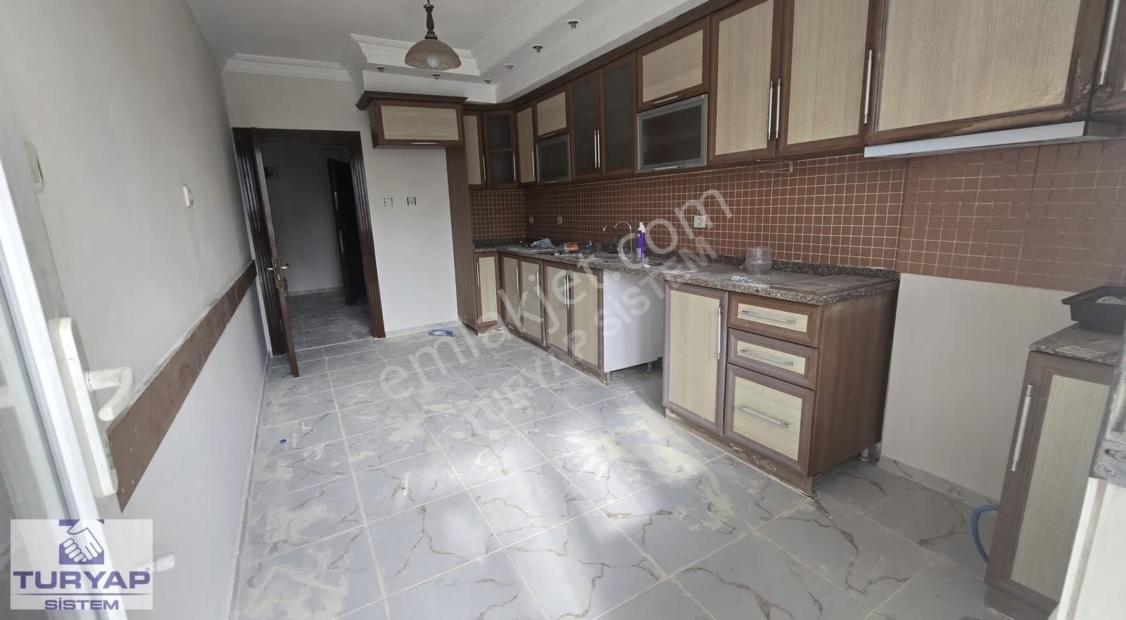 Turyap Sistem'den Sahile Yakın Site İçi Havuzlu Geniş 3+1 - Görsel 5