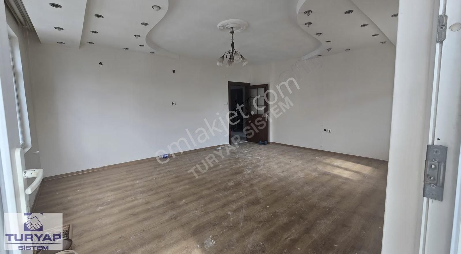Turyap Sistem'den Sahile Yakın Site İçi Havuzlu Geniş 3+1 - Görsel 15