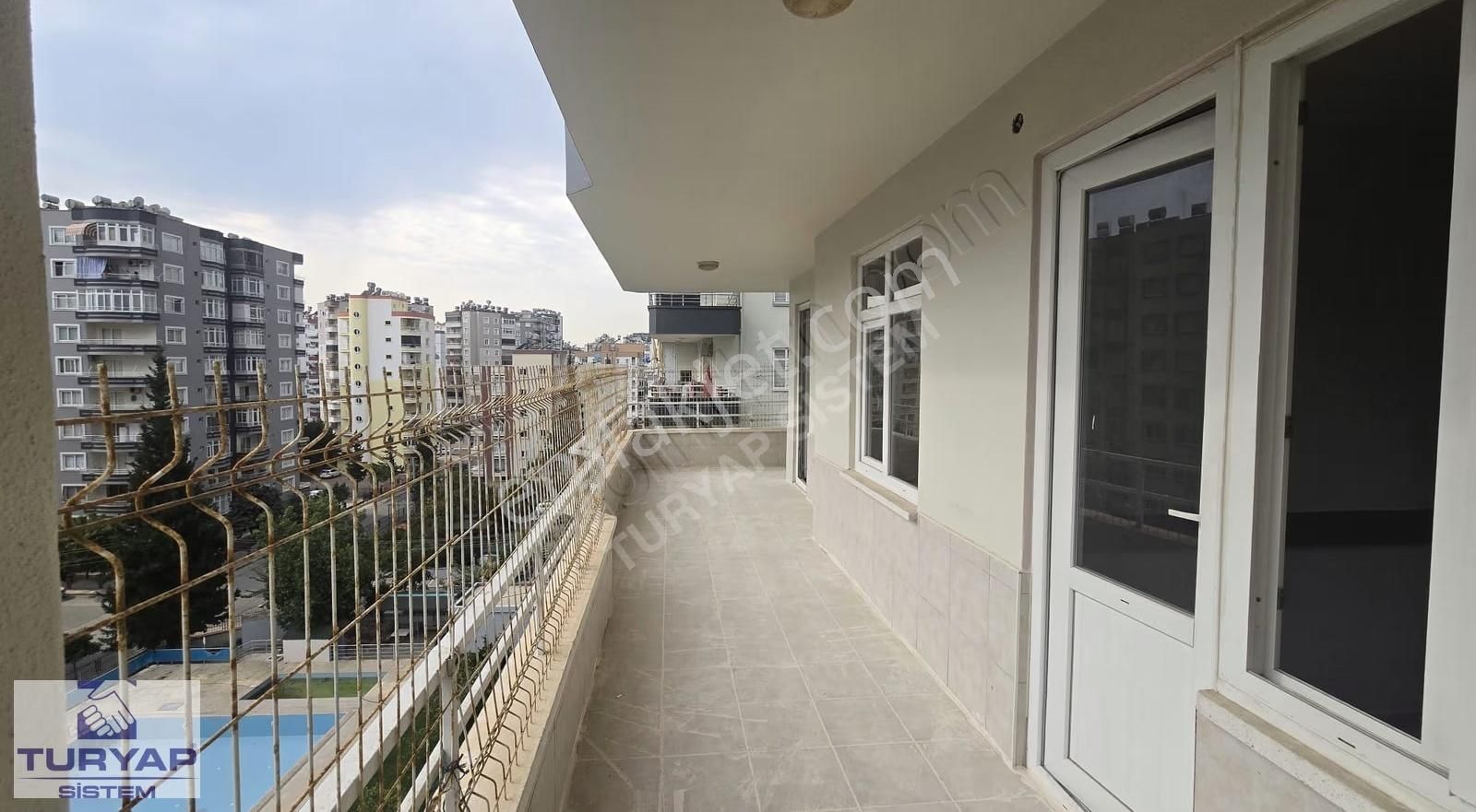 Turyap Sistem'den Sahile Yakın Site İçi Havuzlu Geniş 3+1 - Görsel 4