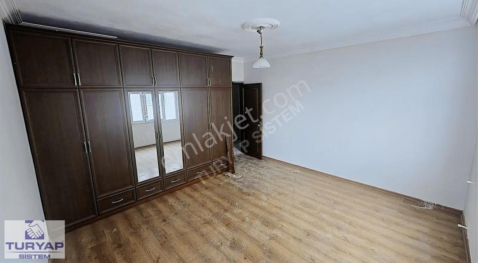 Turyap Sistem'den Sahile Yakın Site İçi Havuzlu Geniş 3+1 - Görsel 9