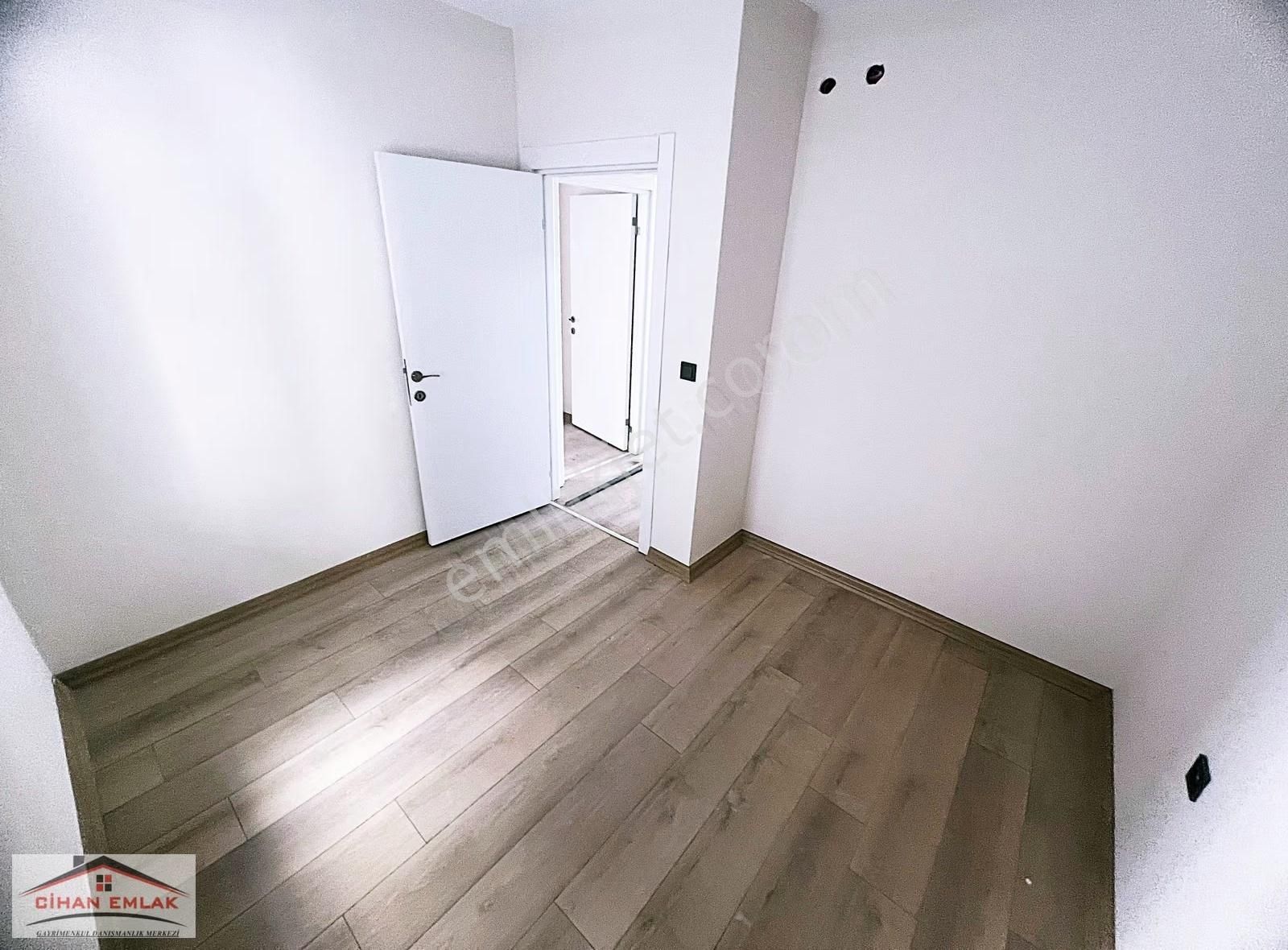 Güventepe Mah Kızılcahamam Ve Güventepe Cadde Yakını Sıfır 2+1 - Görsel 5