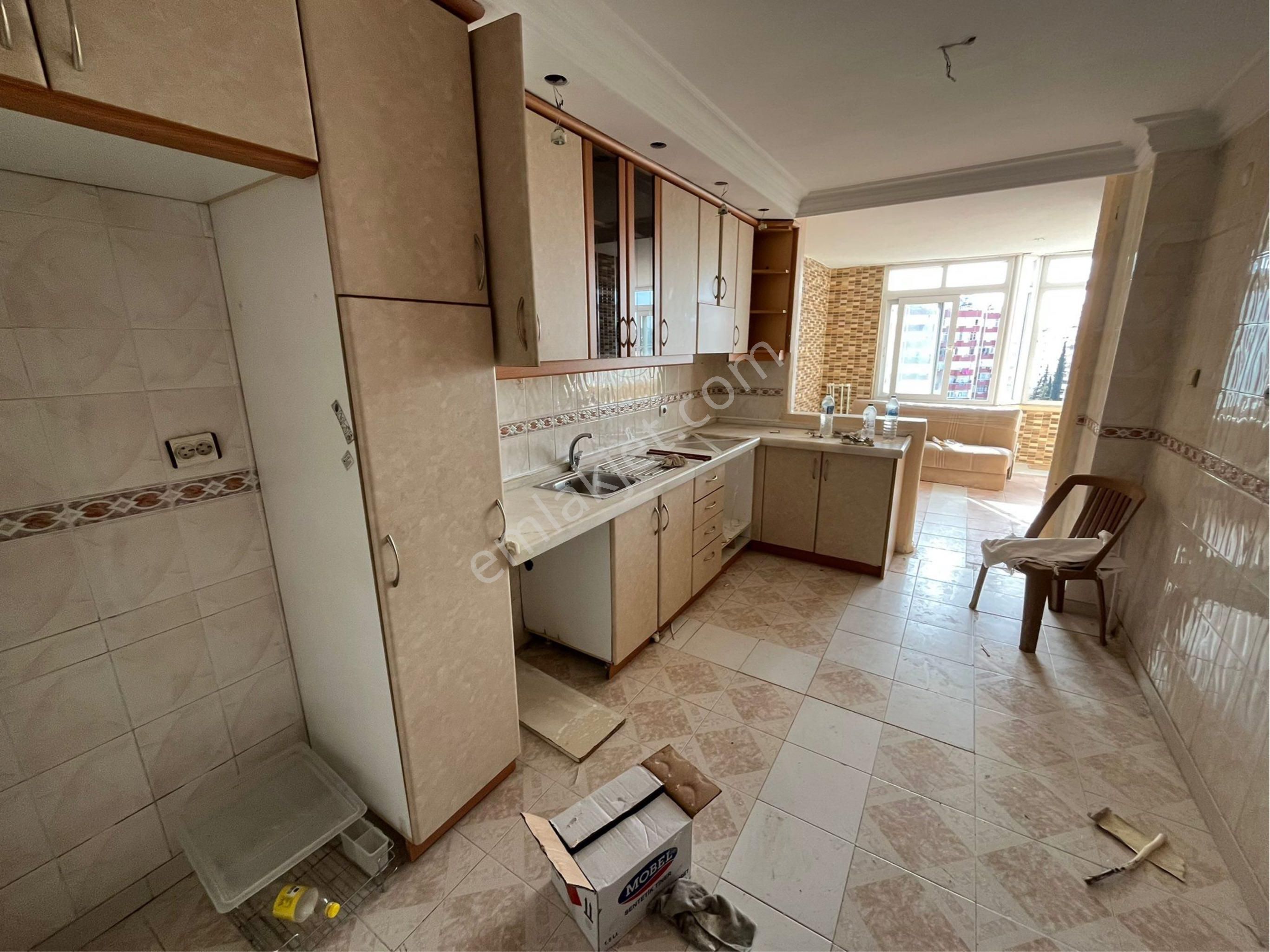 T.özal Bulvarı E Bebek Civarı Hasarsız Yeni Boyalı Kiralık Daire - Görsel 2