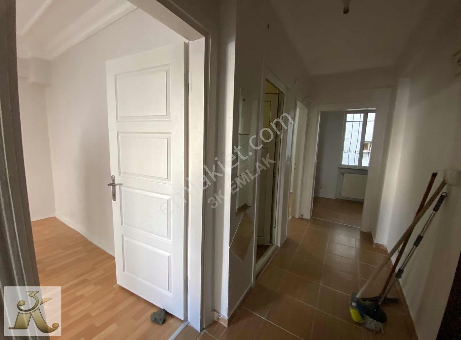 3k Emlak'tan Kiralık 2+1 Aslangazi Okulu Dibi