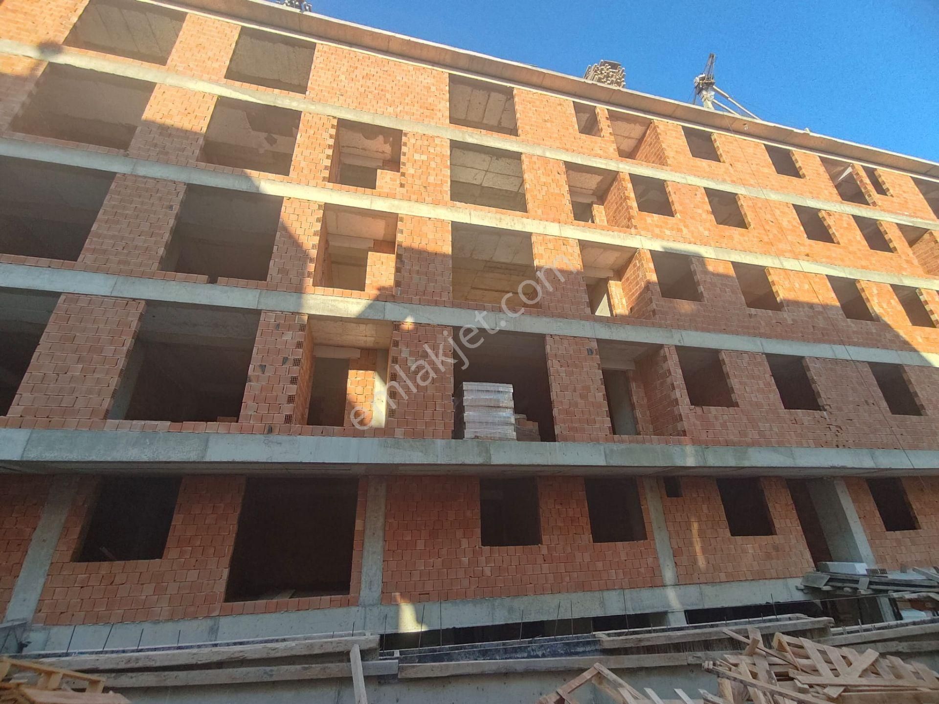 Emlak Dünyasından Küçükyalıda 2+1 70 M2 Satılık Fırsat Daire - Görsel 13