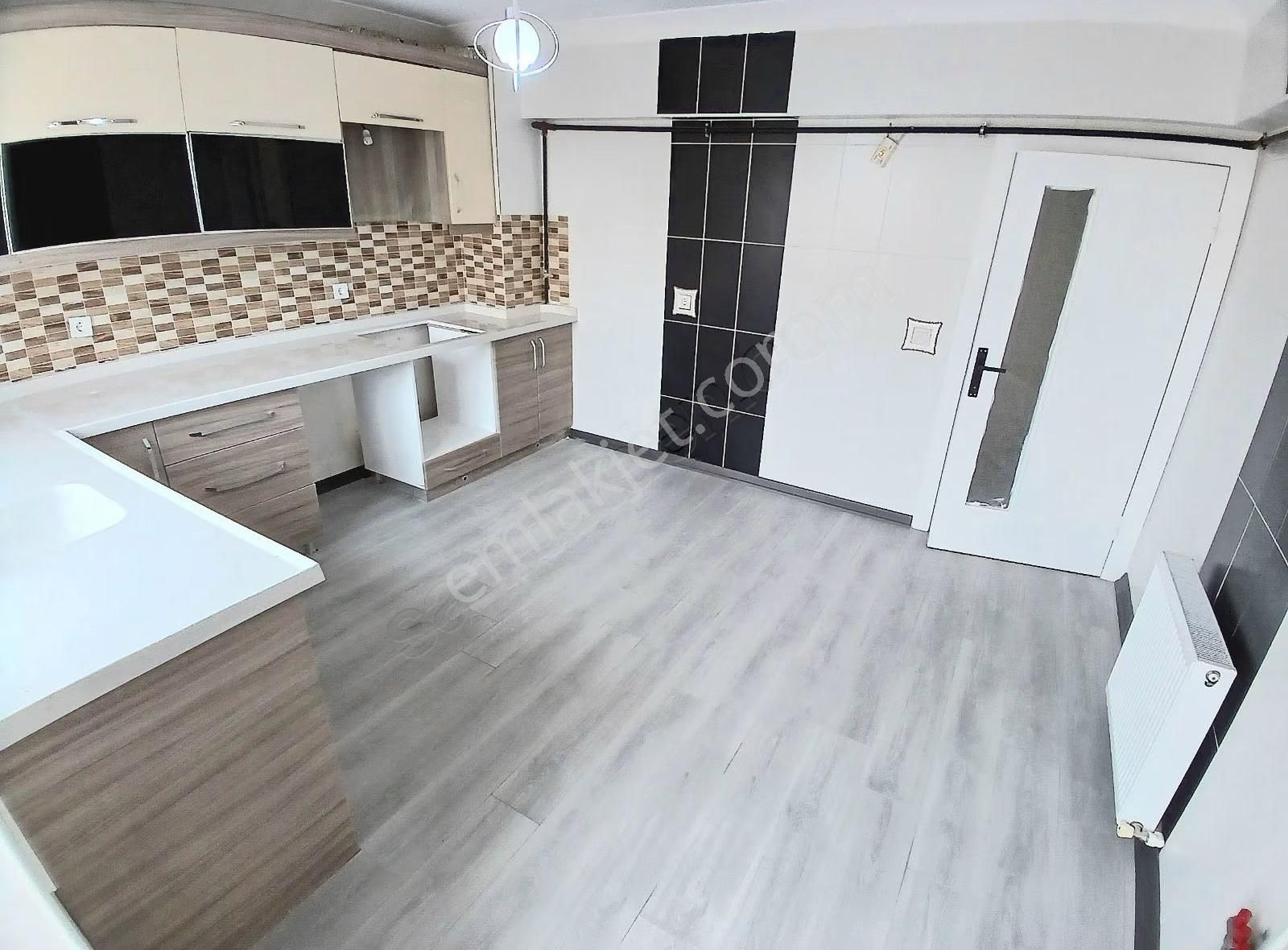 Metrekare Ve Lokasyon Harikası!!arakatta Full Yapılı 3+1 Daire - Görsel 23