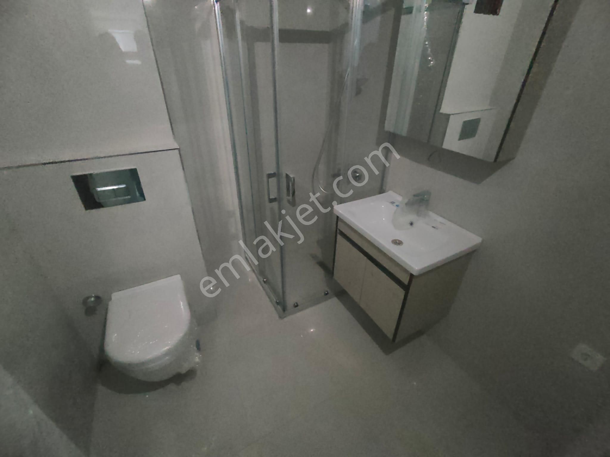 Emlak Dünyasından Küçükyalı Da Satılık 3+1 Ara Kat Daire - Görsel 17