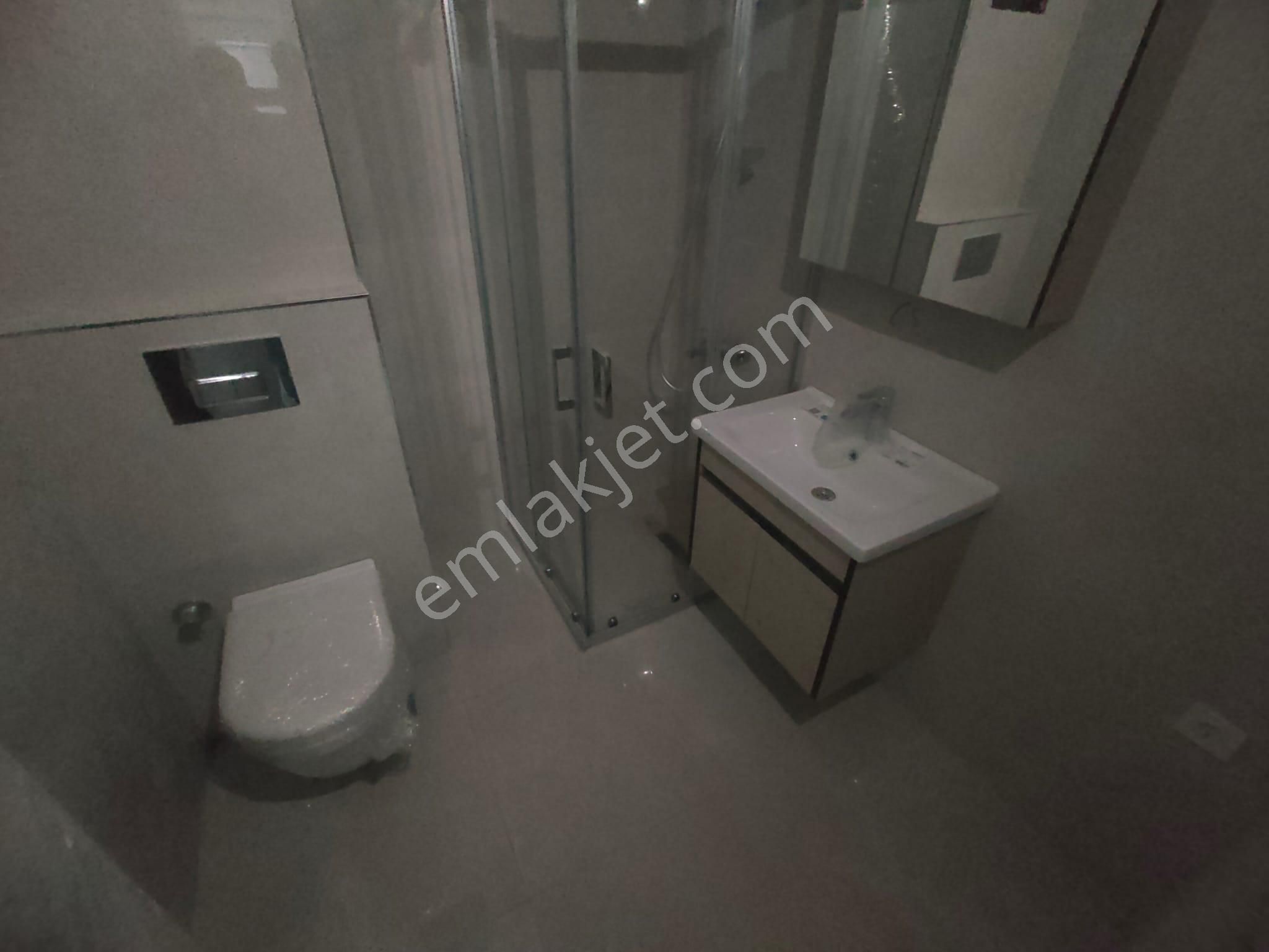 Emlak Dünyasından Küçükyalı Da Satılık 3+1 Ara Kat Daire - Görsel 16