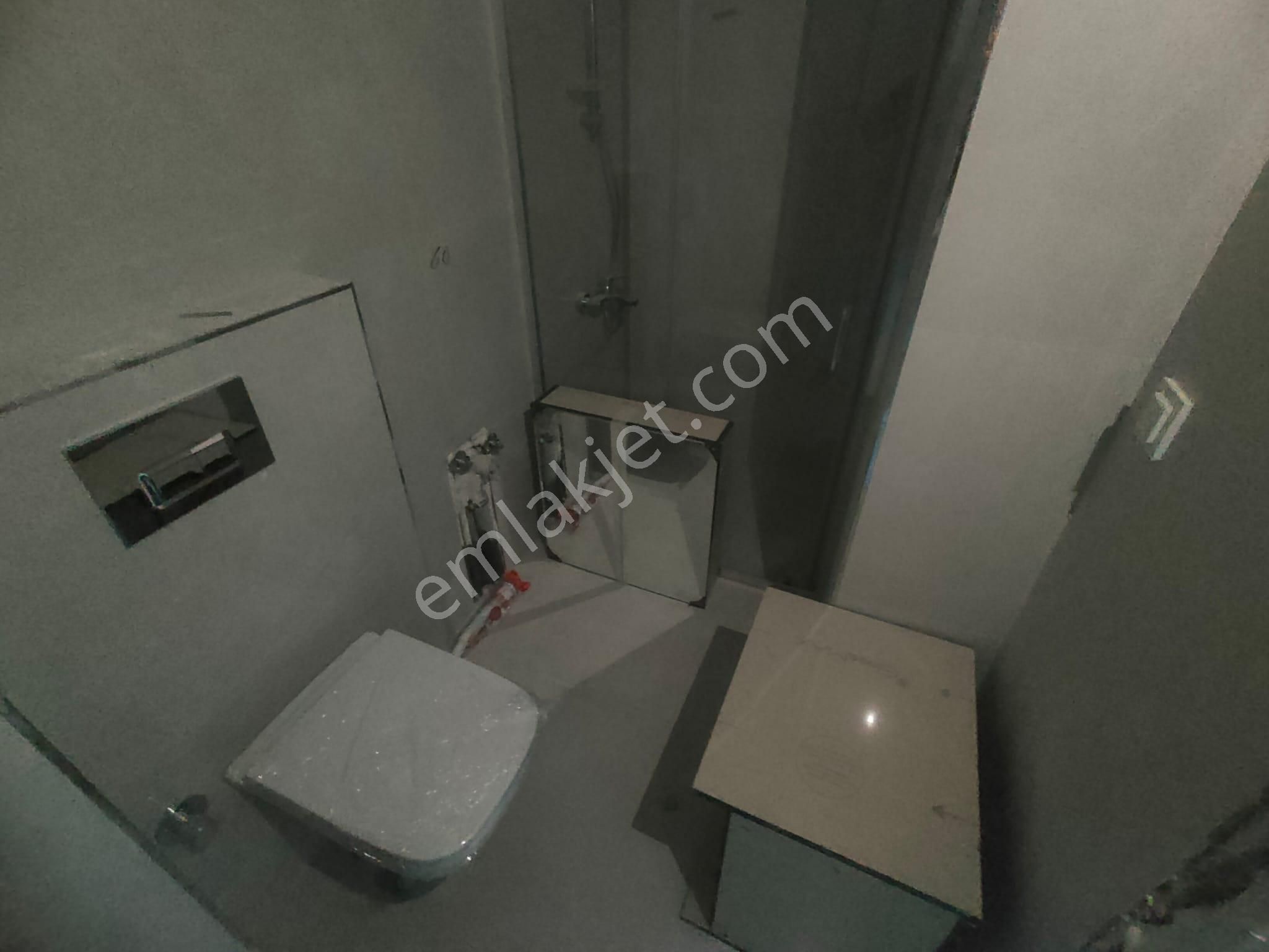 Emlak Dünyasından Küçükyalı Da Satılık 3+1 Ara Kat Daire - Görsel 14