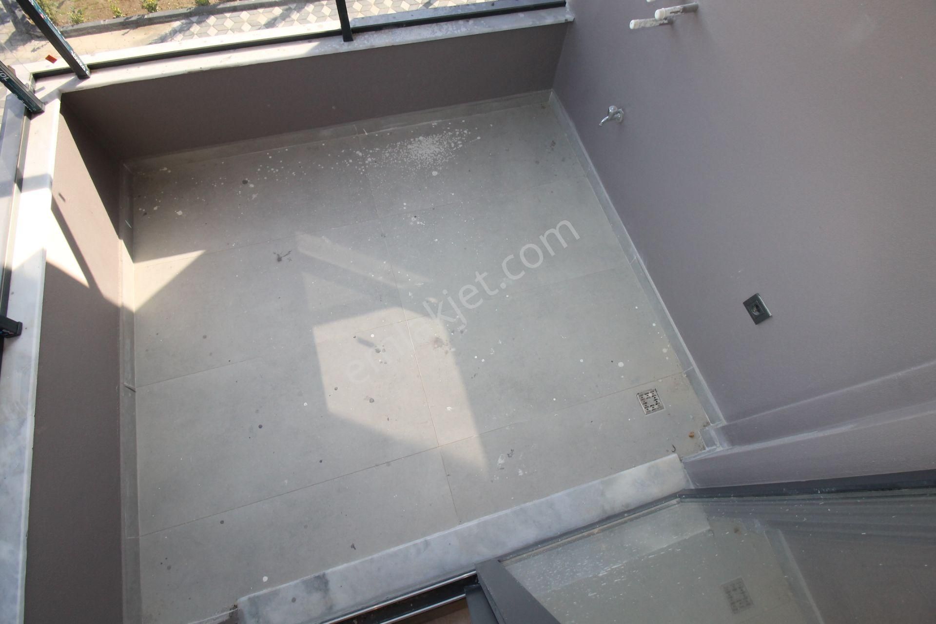 Retro’dan Kuyuluk Mah’de Kaliteli İşçilik Ve Modern Tasarımı İle Buluşan 2+1 - Görsel 15