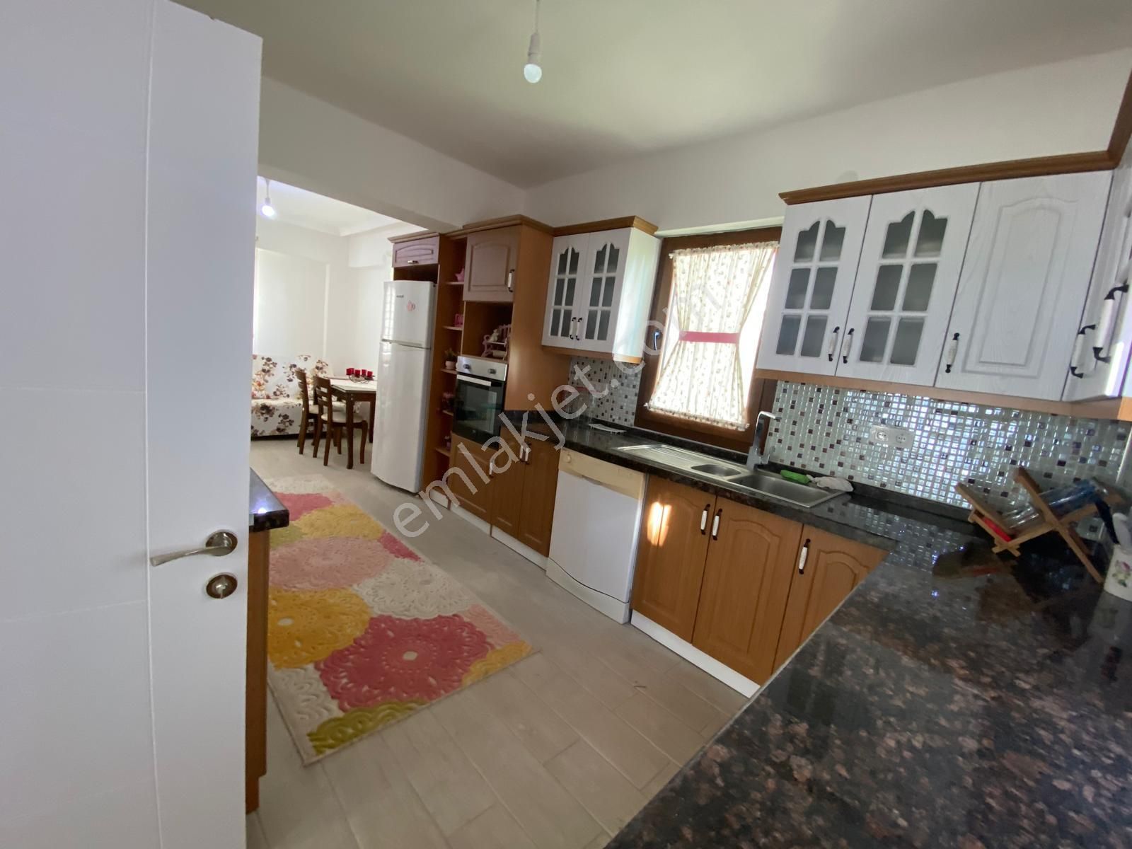 Dikili Salihlerde Şehriyar Villaların Da 7+1 Kiralık - Görsel 16