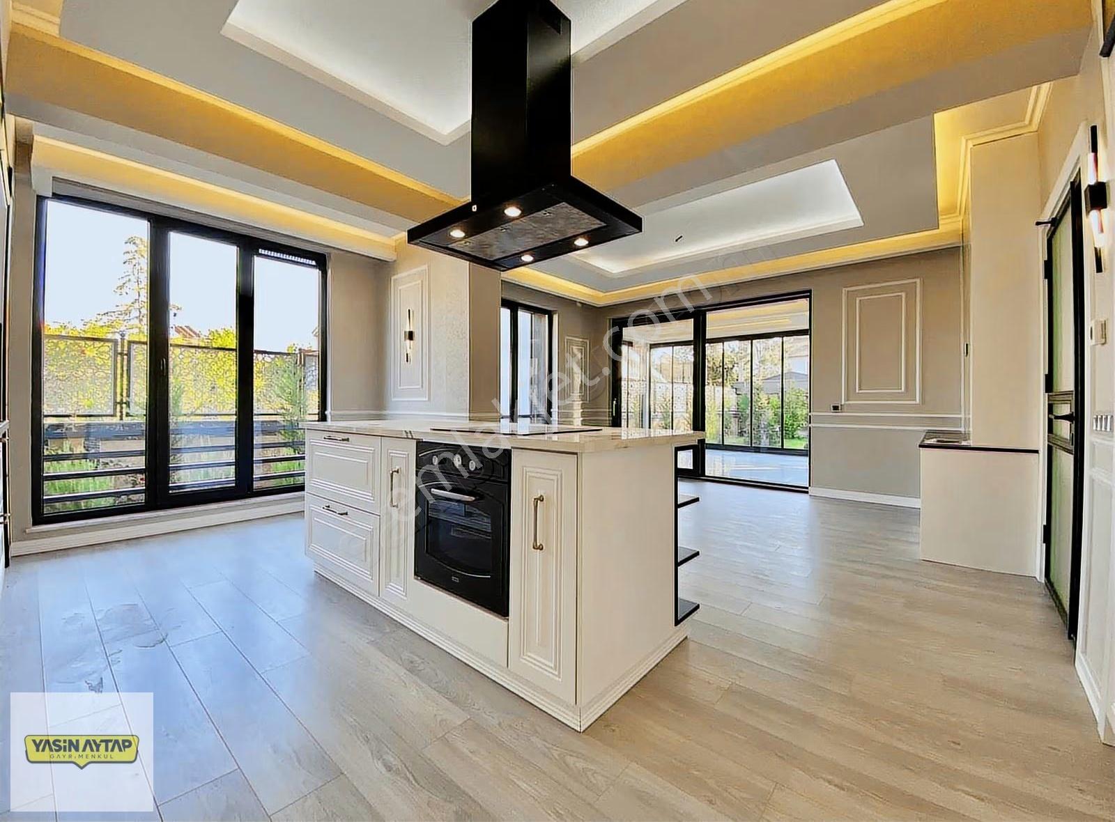 Konfor Ve Lüksün Zirvesi Alavardı Mah. 7+1 Asansörlü Lüks Villa - Görsel 27