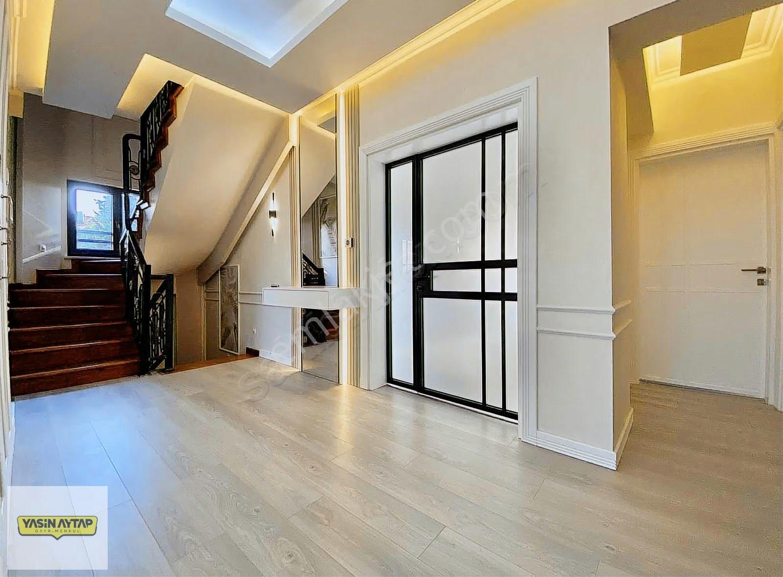 Konfor Ve Lüksün Zirvesi Alavardı Mah. 7+1 Asansörlü Lüks Villa - Görsel 22
