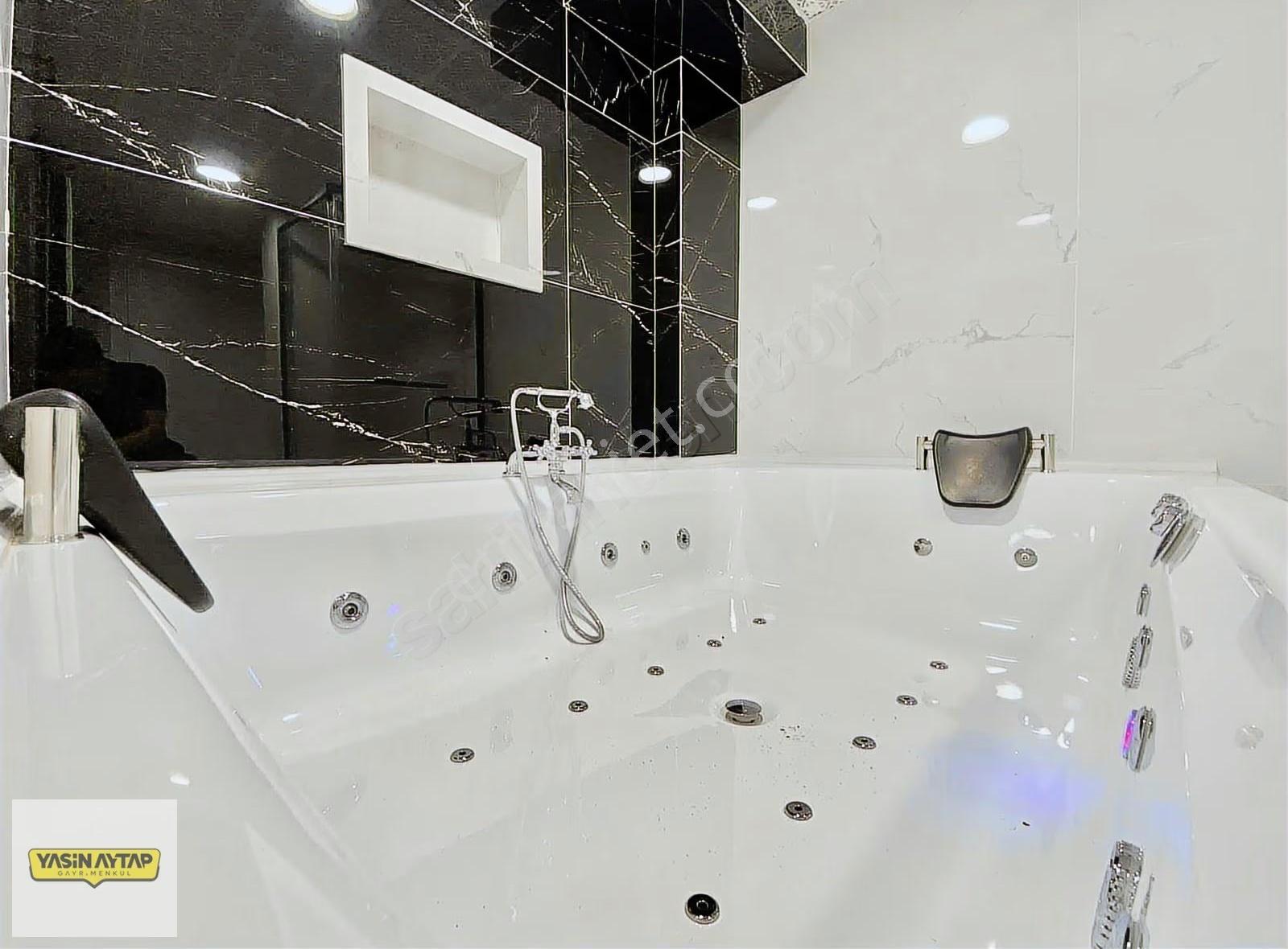 Konfor Ve Lüksün Zirvesi Alavardı Mah. 7+1 Asansörlü Lüks Villa - Görsel 29