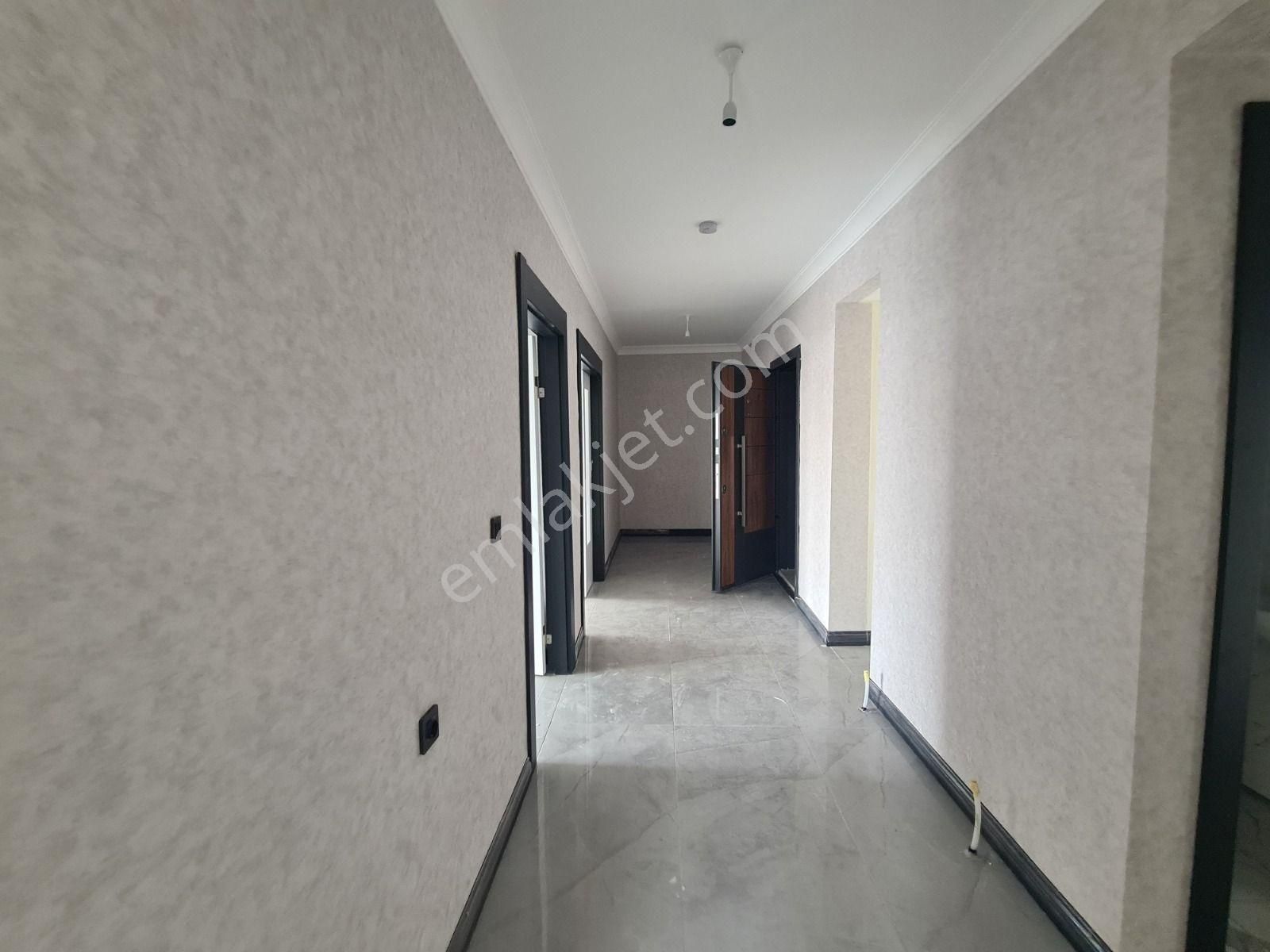 Park Manzaralı 9. Katta Teras Balkon /2 Banyo /sıfır 3+1 - Görsel 21