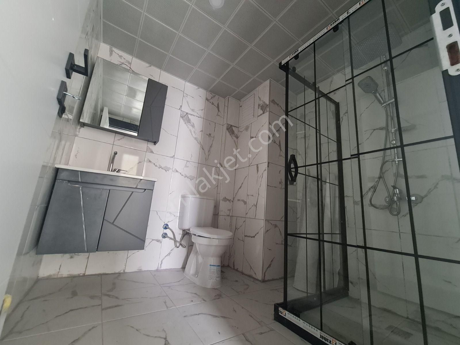 Park Manzaralı 9. Katta Teras Balkon /2 Banyo /sıfır 3+1 - Görsel 12