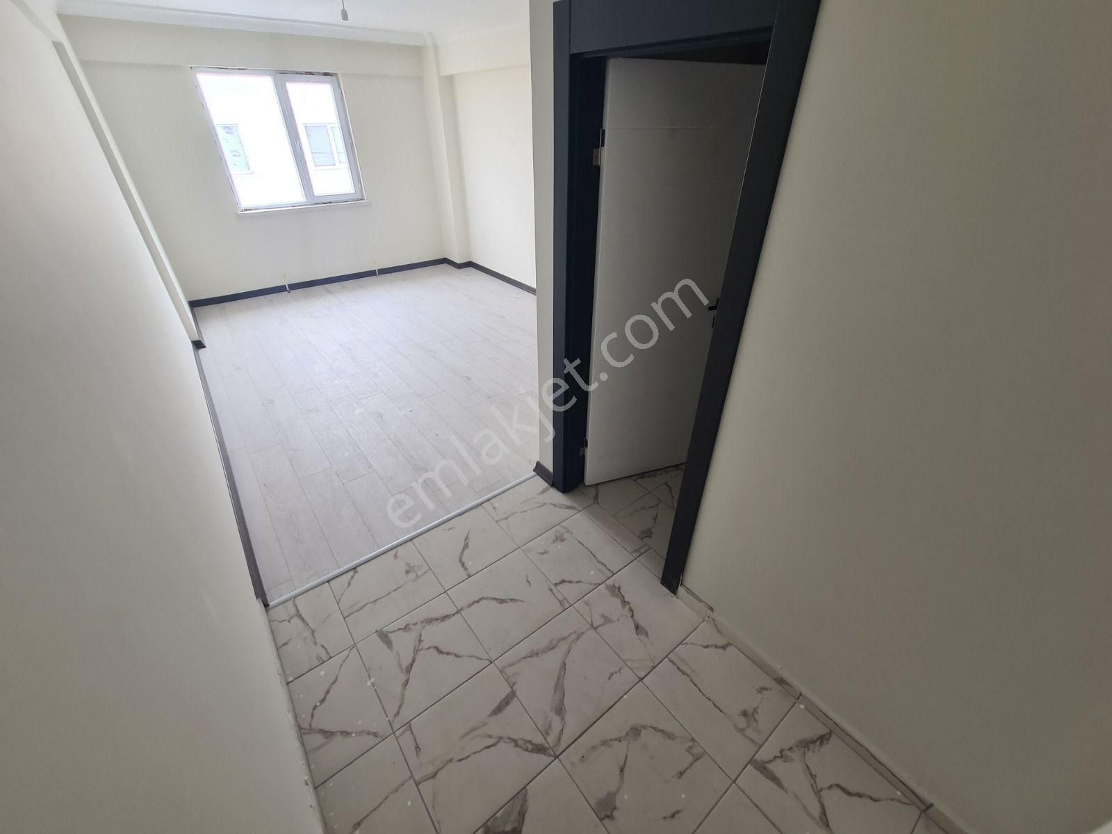 Park Manzaralı 9. Katta Teras Balkon /2 Banyo /sıfır 3+1 - Görsel 31