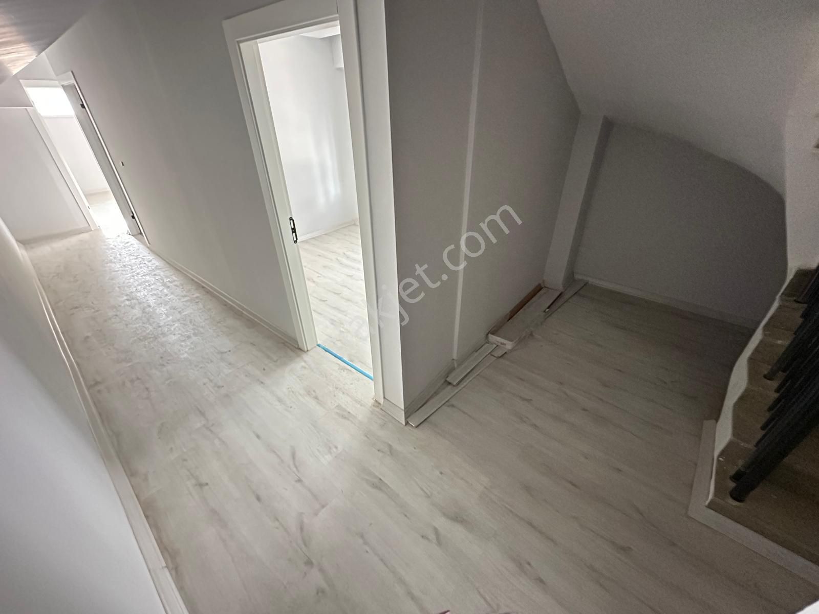 Yenikent Fevzi Çakmakta Ters Dublex 5+1 Lüx Yapılı Satılık Daire - Görsel 31