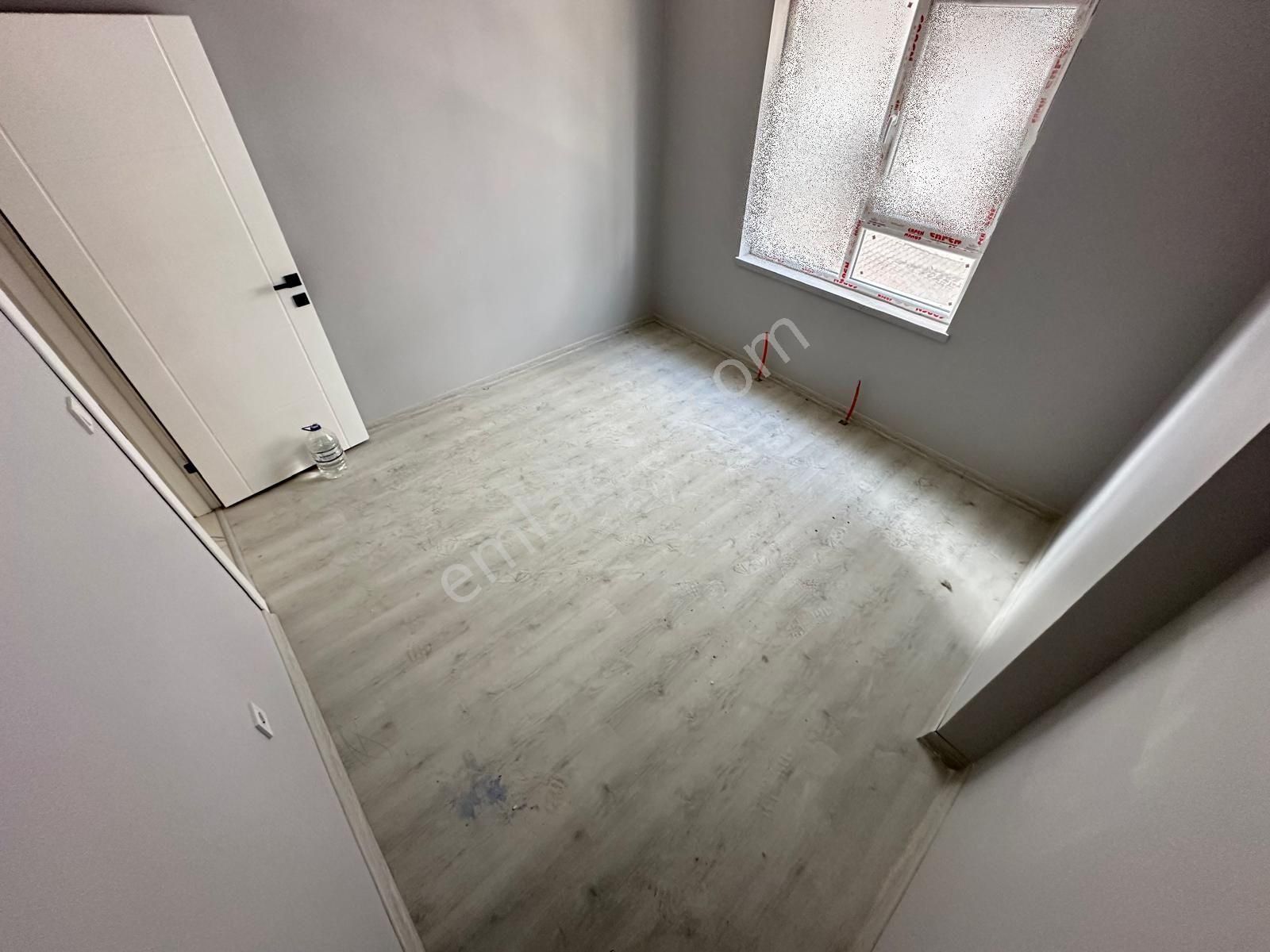 Yenikent Fevzi Çakmakta Ters Dublex 5+1 Lüx Yapılı Satılık Daire - Görsel 16