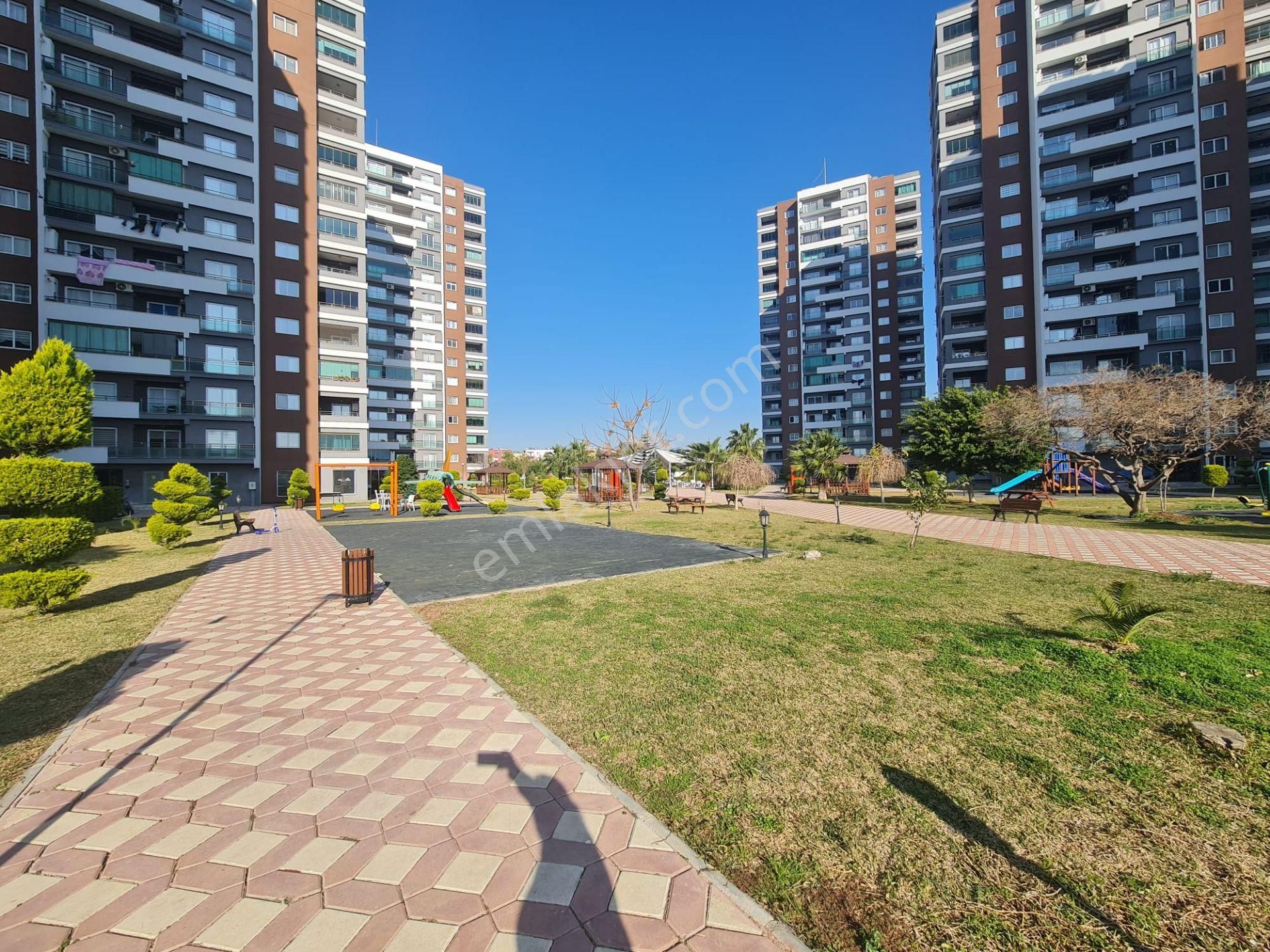 İz'den Oto Center Civarında Site Nizamiye Havuz Dahil Site Konsept - Görsel 15