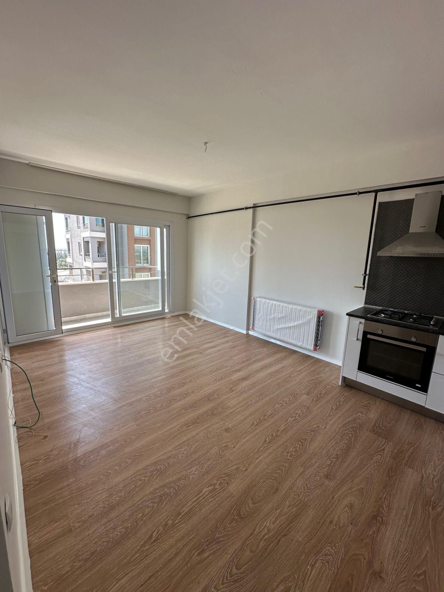 İz'den Oto Center Civarında Site Nizamiye Havuz Dahil Site Konsept - Görsel 4