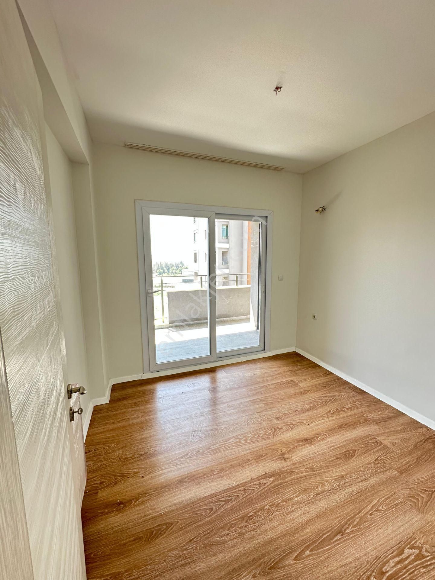 İz'den Oto Center Civarında Site Nizamiye Havuz Dahil Site Konsept - Görsel 16