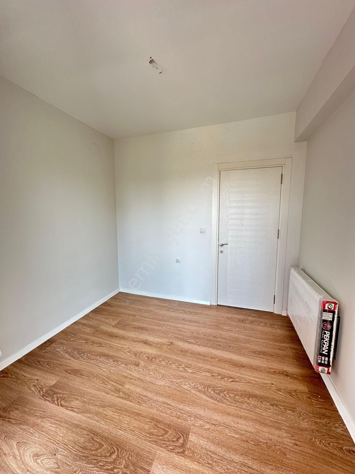 İz'den Oto Center Civarında Site Nizamiye Havuz Dahil Site Konsept - Görsel 17