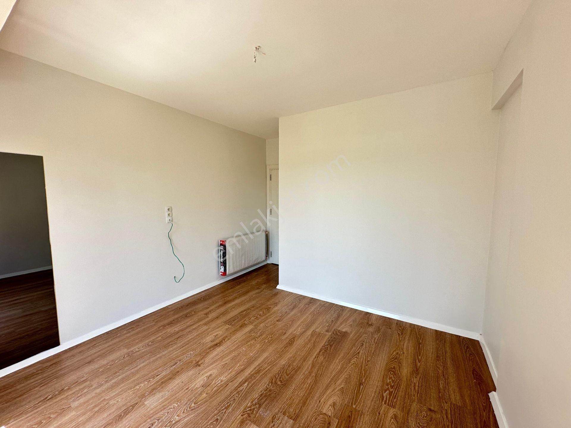 İz'den Oto Center Civarında Site Nizamiye Havuz Dahil Site Konsept - Görsel 25