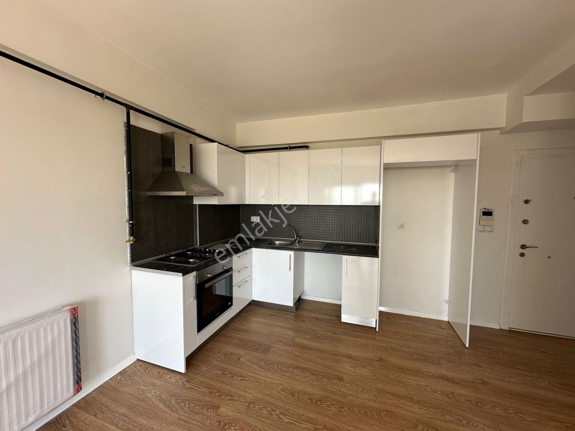 İz'den Oto Center Civarında Site Nizamiye Havuz Dahil Site Konsept - Görsel 8